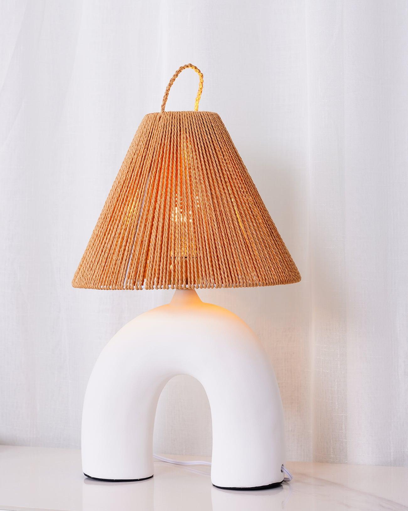Arched Table Lamp - Blowlighting