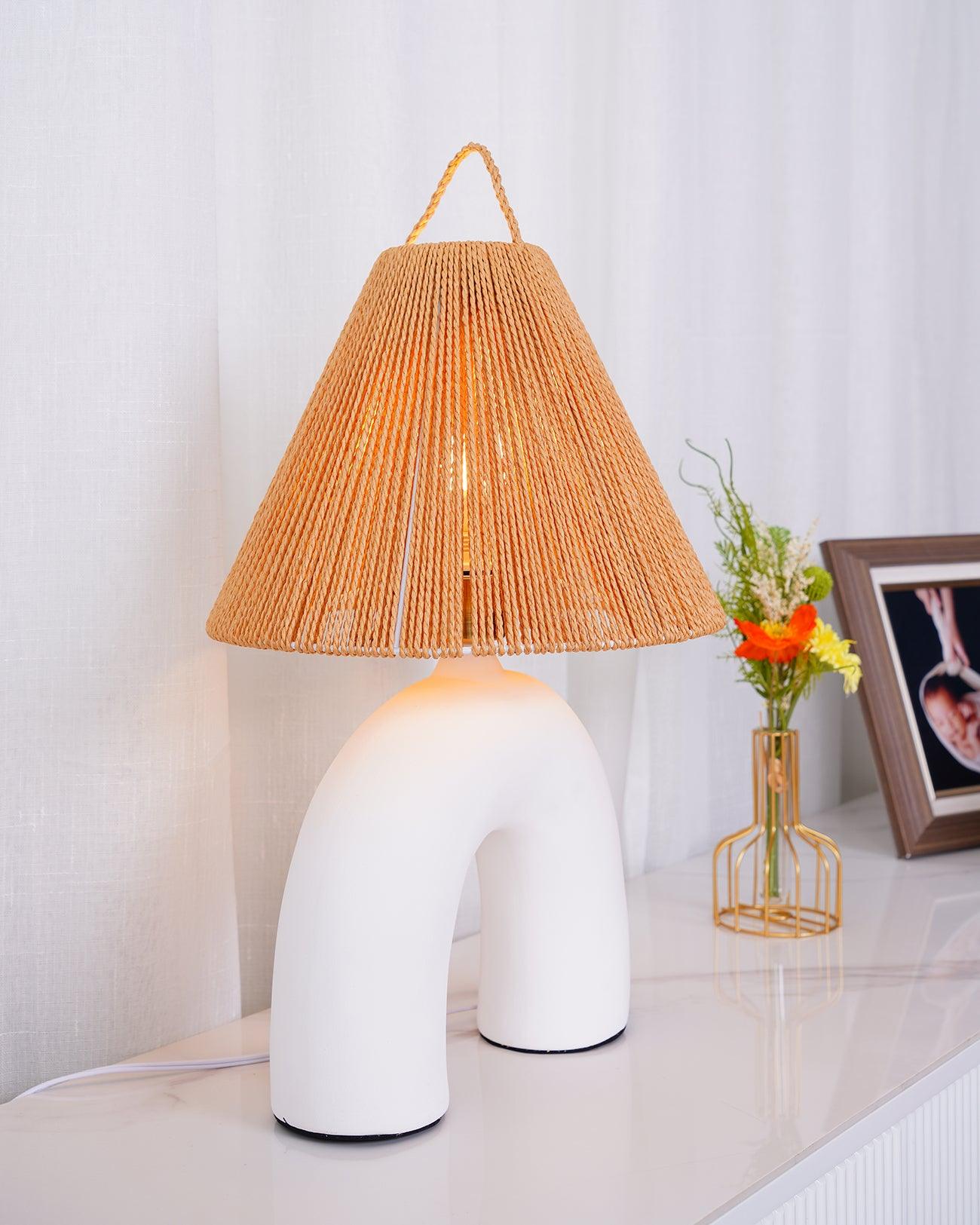 Arched Table Lamp - Blowlighting