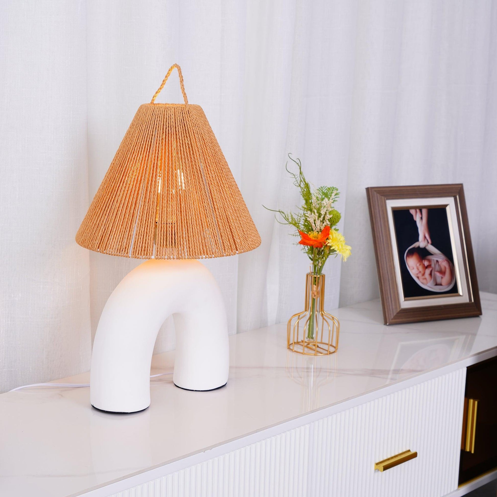 Arched Table Lamp - Blowlighting