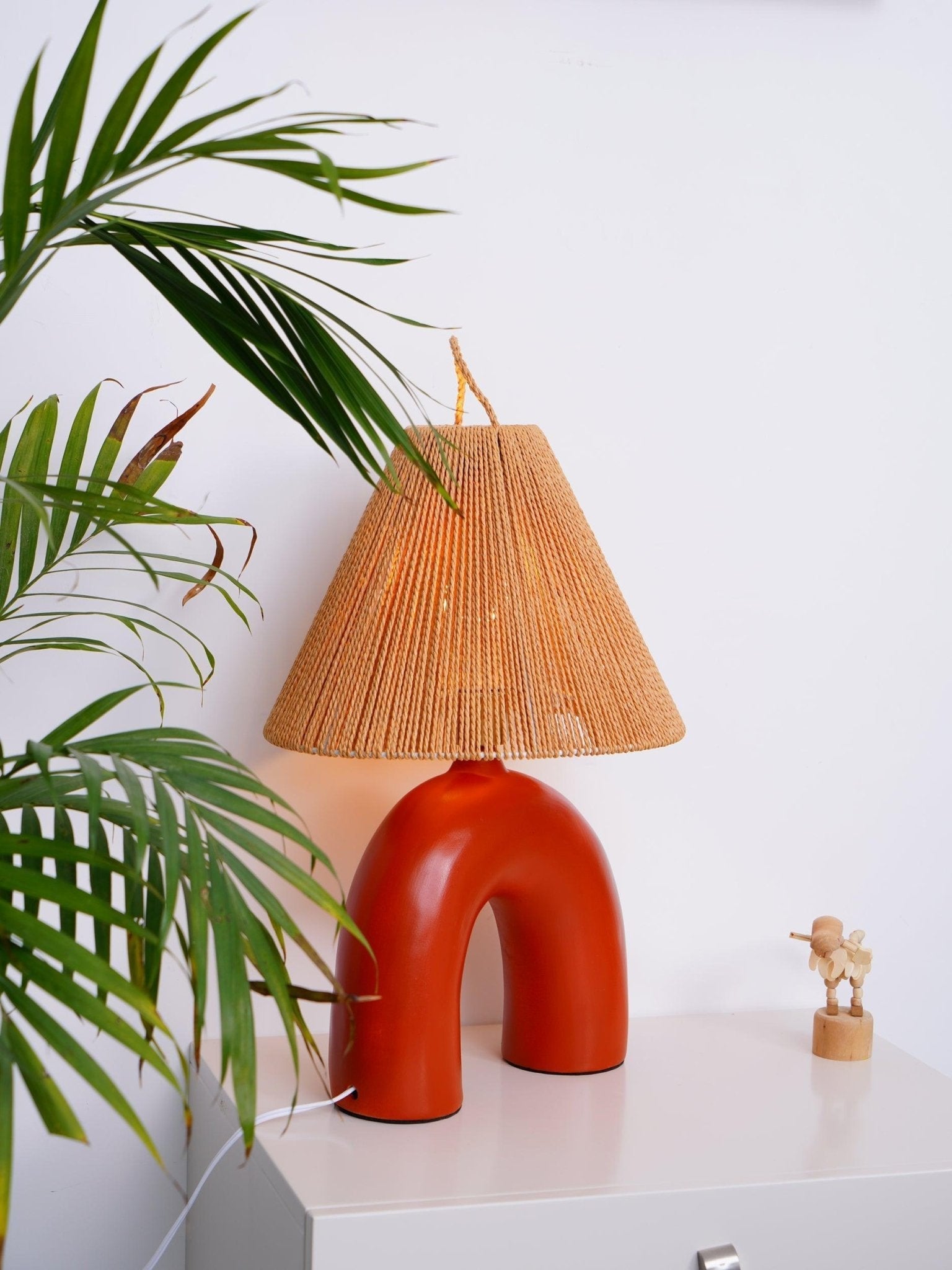 Arched Table Lamp - Blowlighting