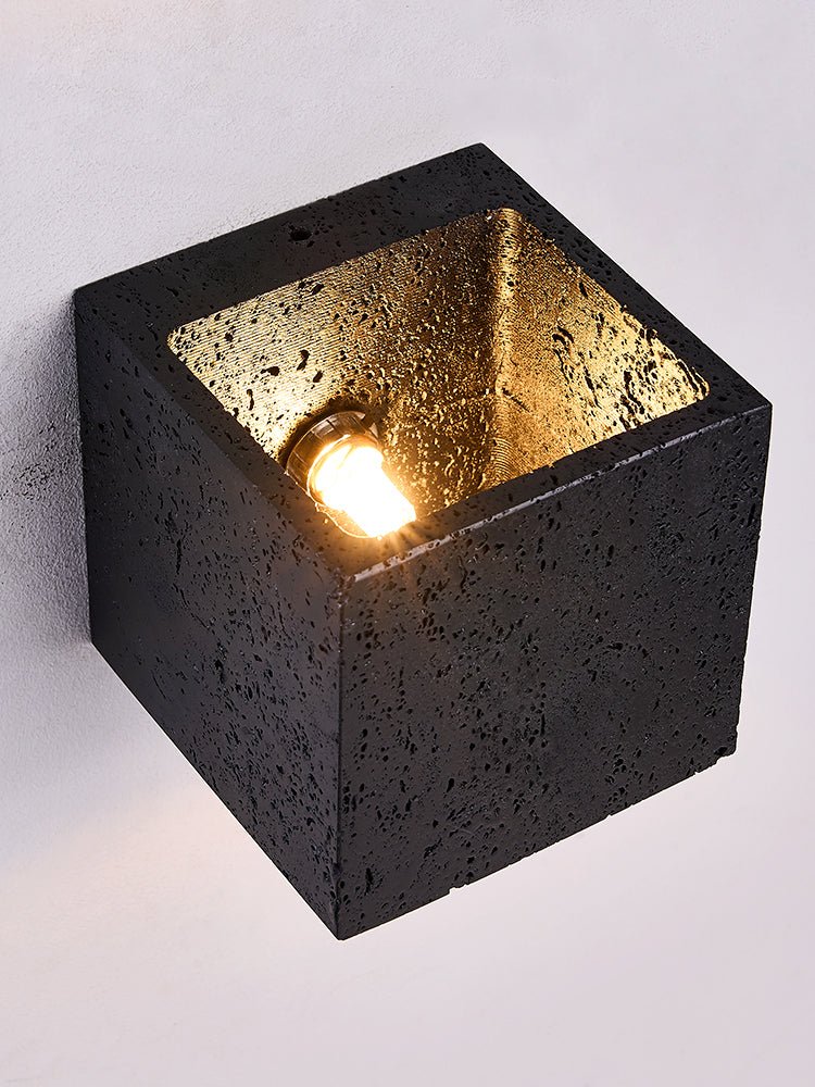 Vulcanis Cube Wall Lamp - Vakkerlight