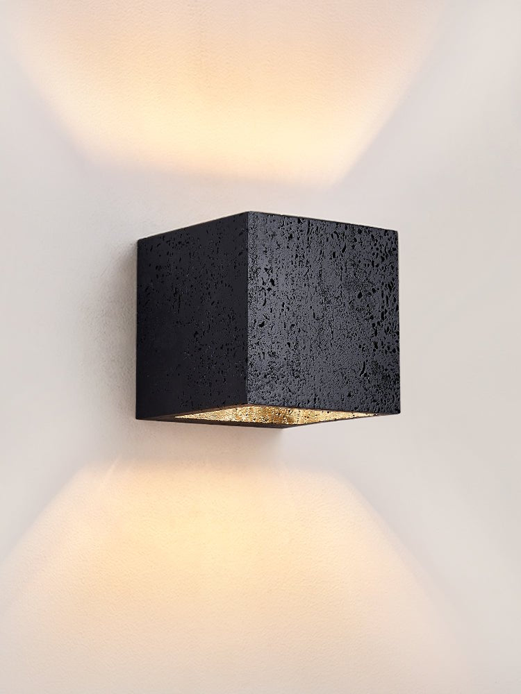 Vulcanis Cube Wall Lamp - Vakkerlight