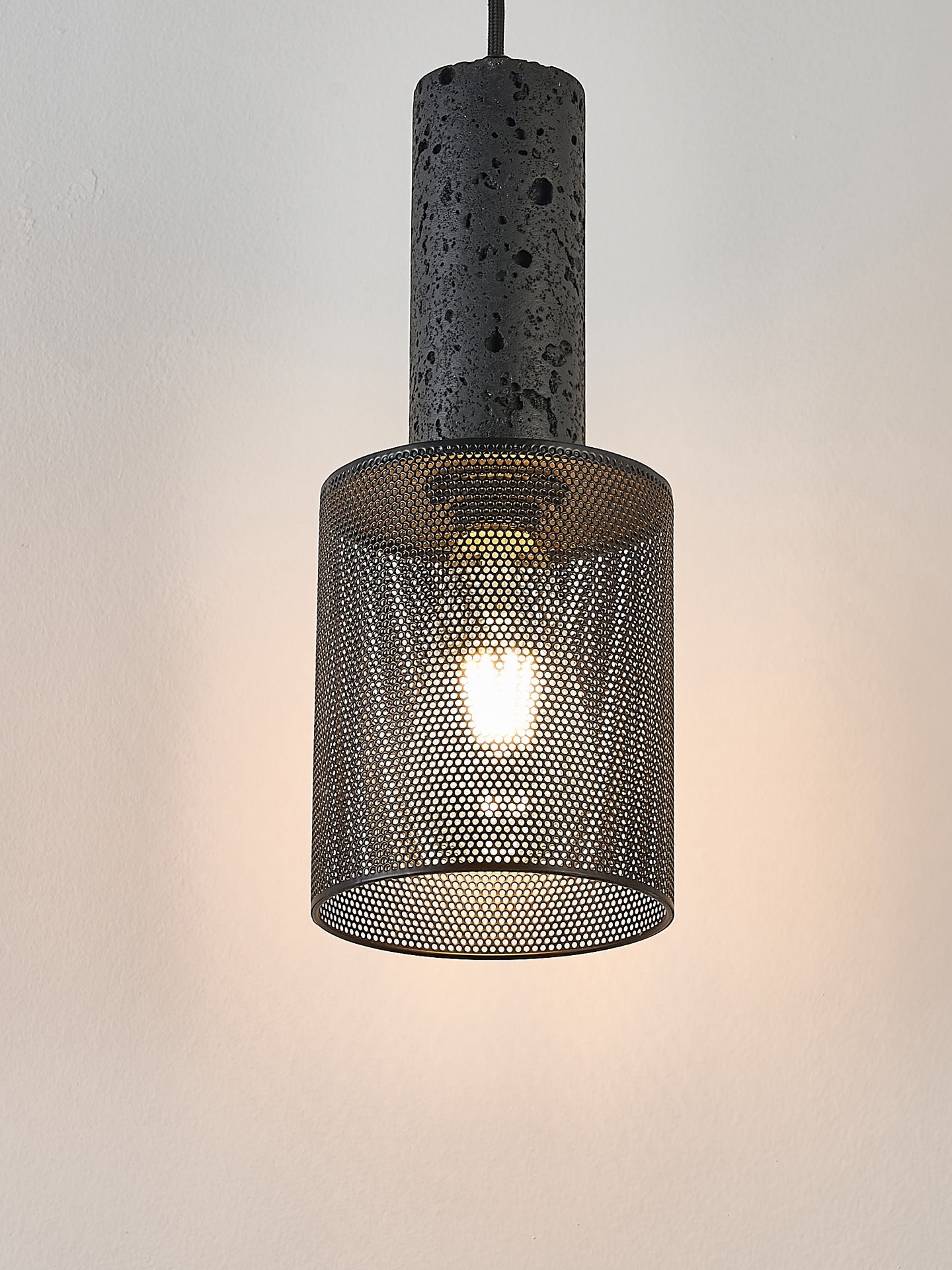 Vultex Mesh Pendant Lamp - Vakkerlight