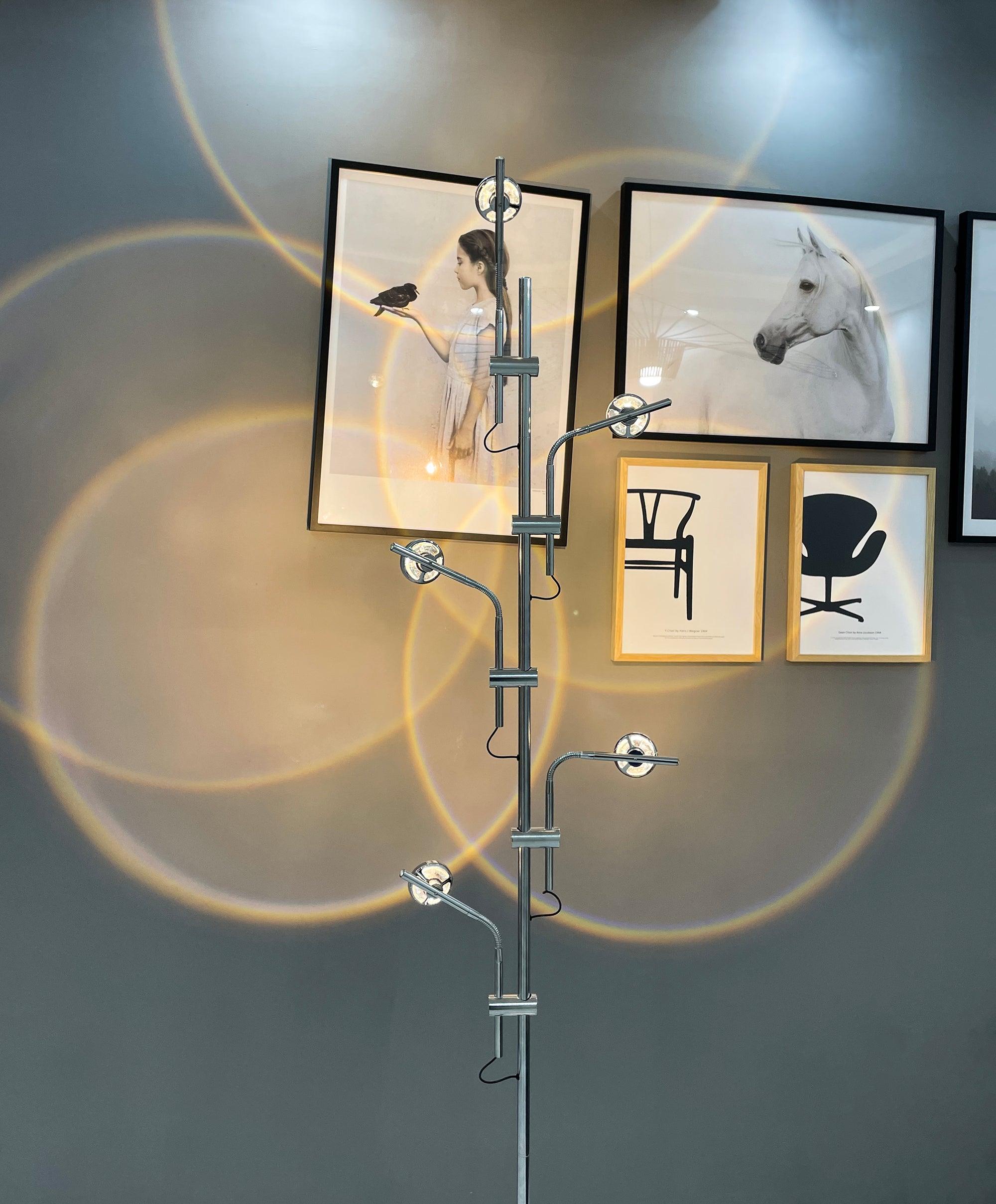 Wa Wa Floor Lamp - Blowlighting