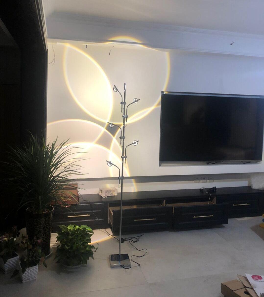 Wa Wa Floor Lamp - Blowlighting