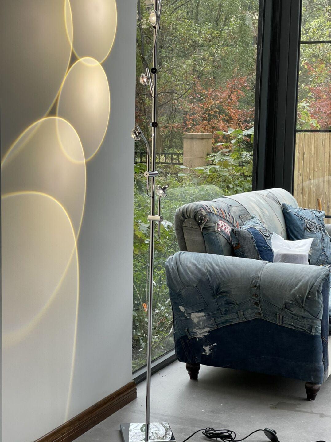 Wa Wa Floor Lamp - Blowlighting