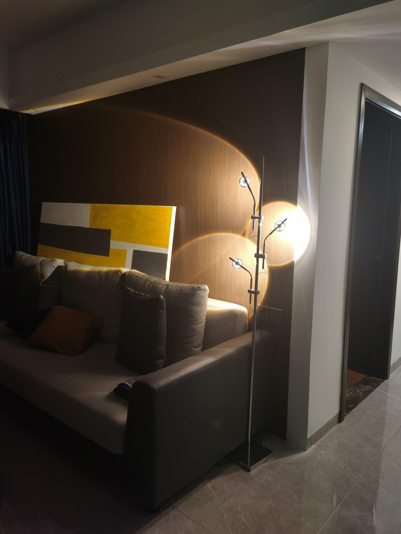 Wa Wa Floor Lamp - Blowlighting