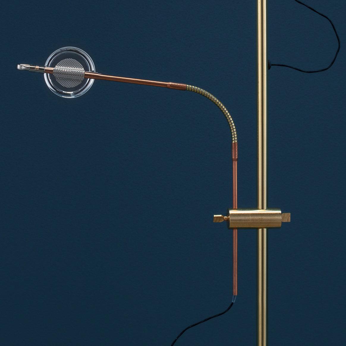 Wa Wa Floor Lamp - Blowlighting
