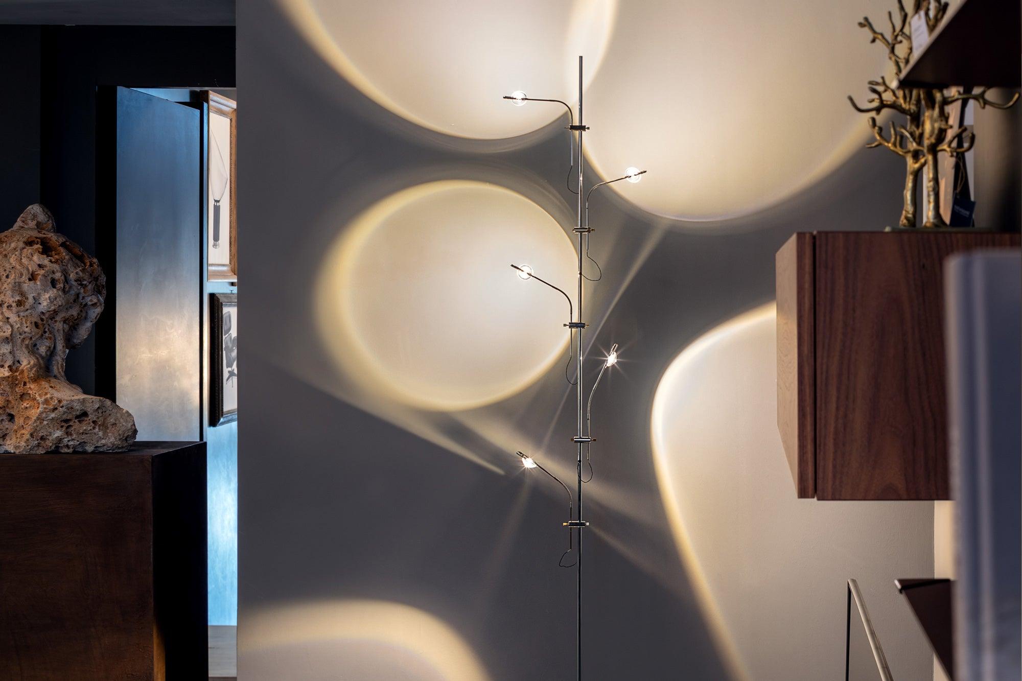 Wa Wa Floor Lamp - Blowlighting