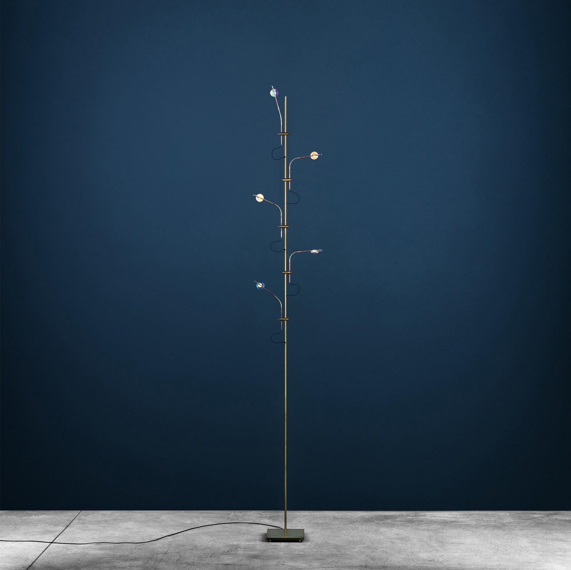 Wa Wa Floor Lamp - Blowlighting
