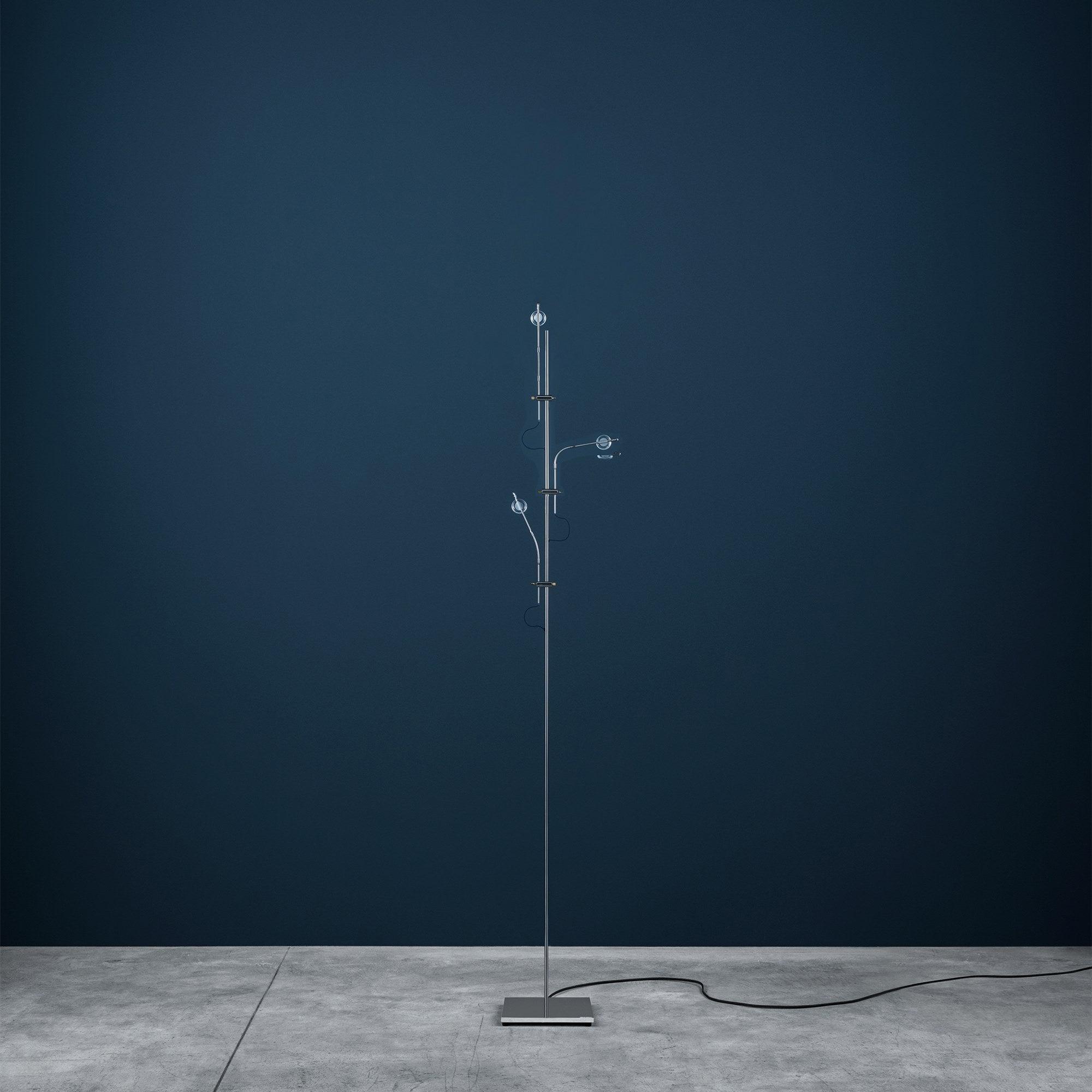 Wa Wa Floor Lamp - Blowlighting