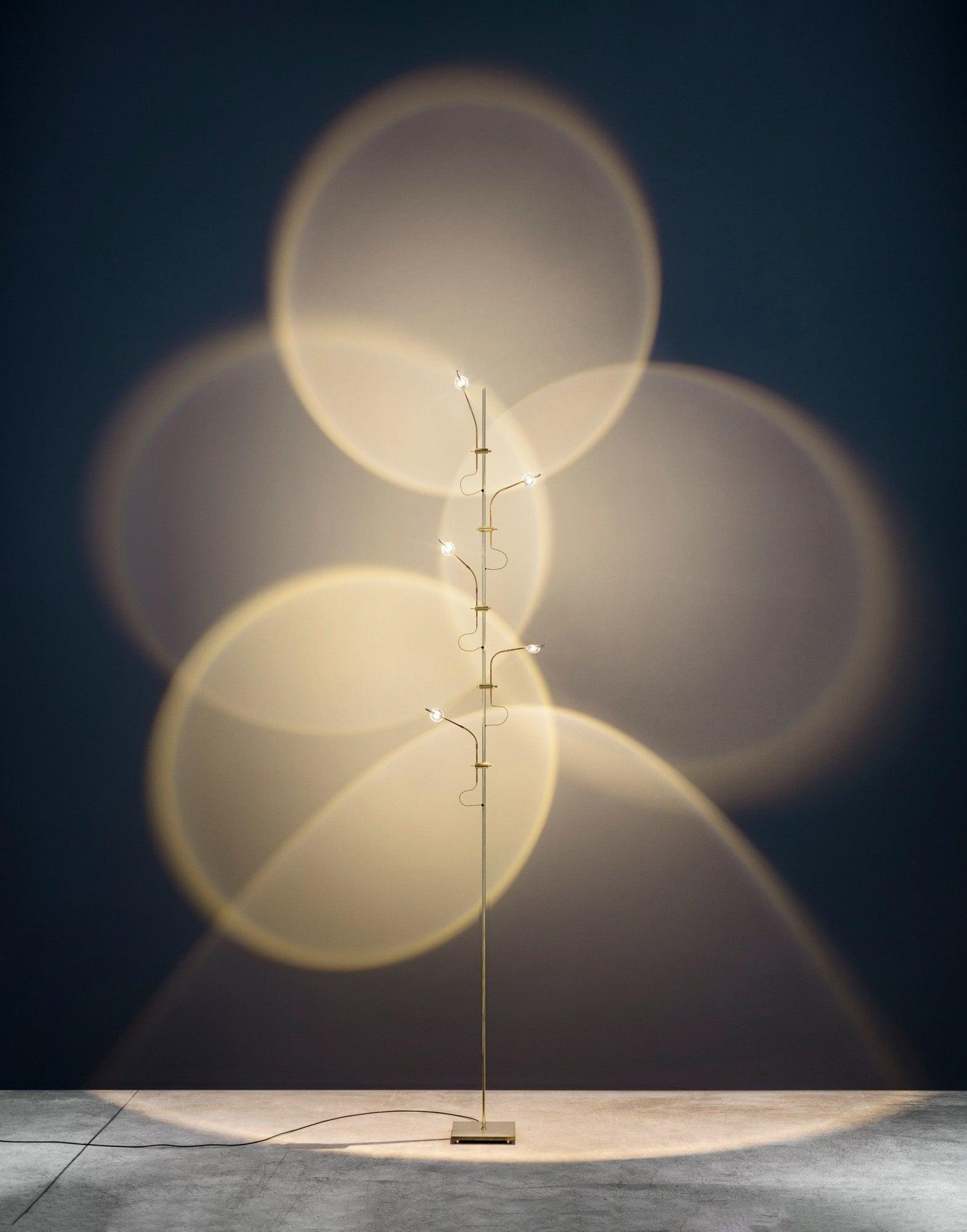 Wa Wa Floor Lamp - Blowlighting