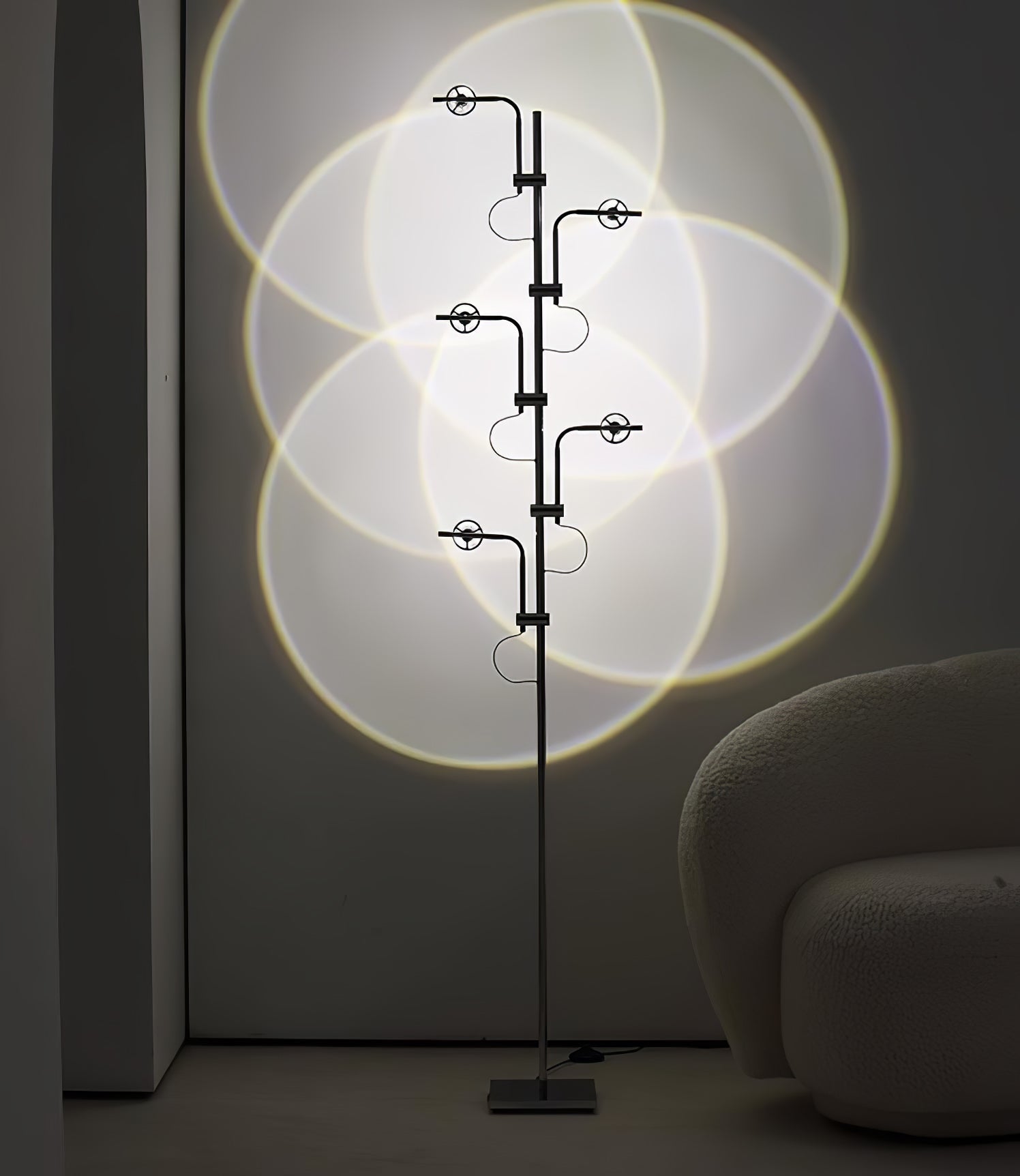 Wa Wa Floor Lamp - Blowlighting
