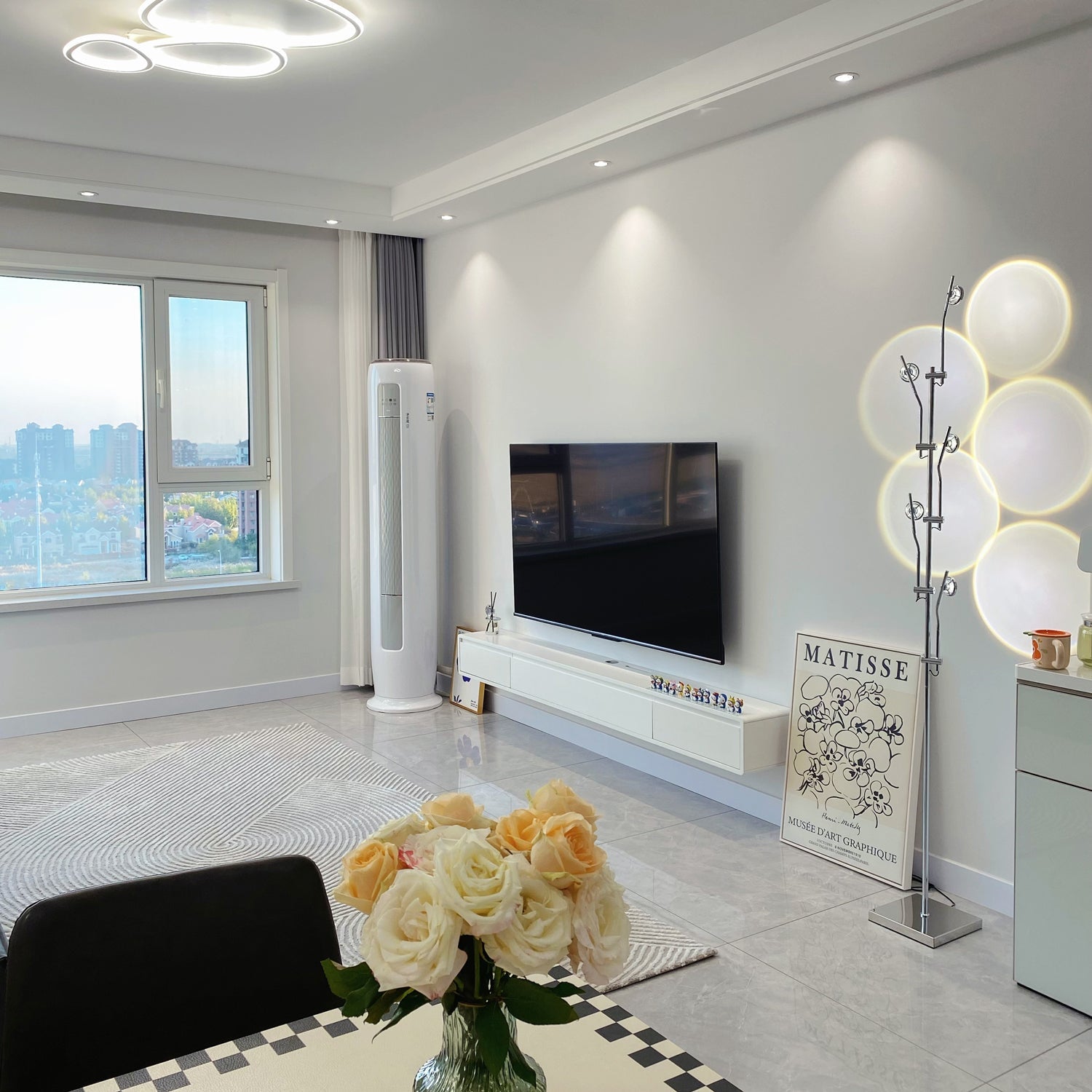 Wa Wa Floor Lamp - Blowlighting