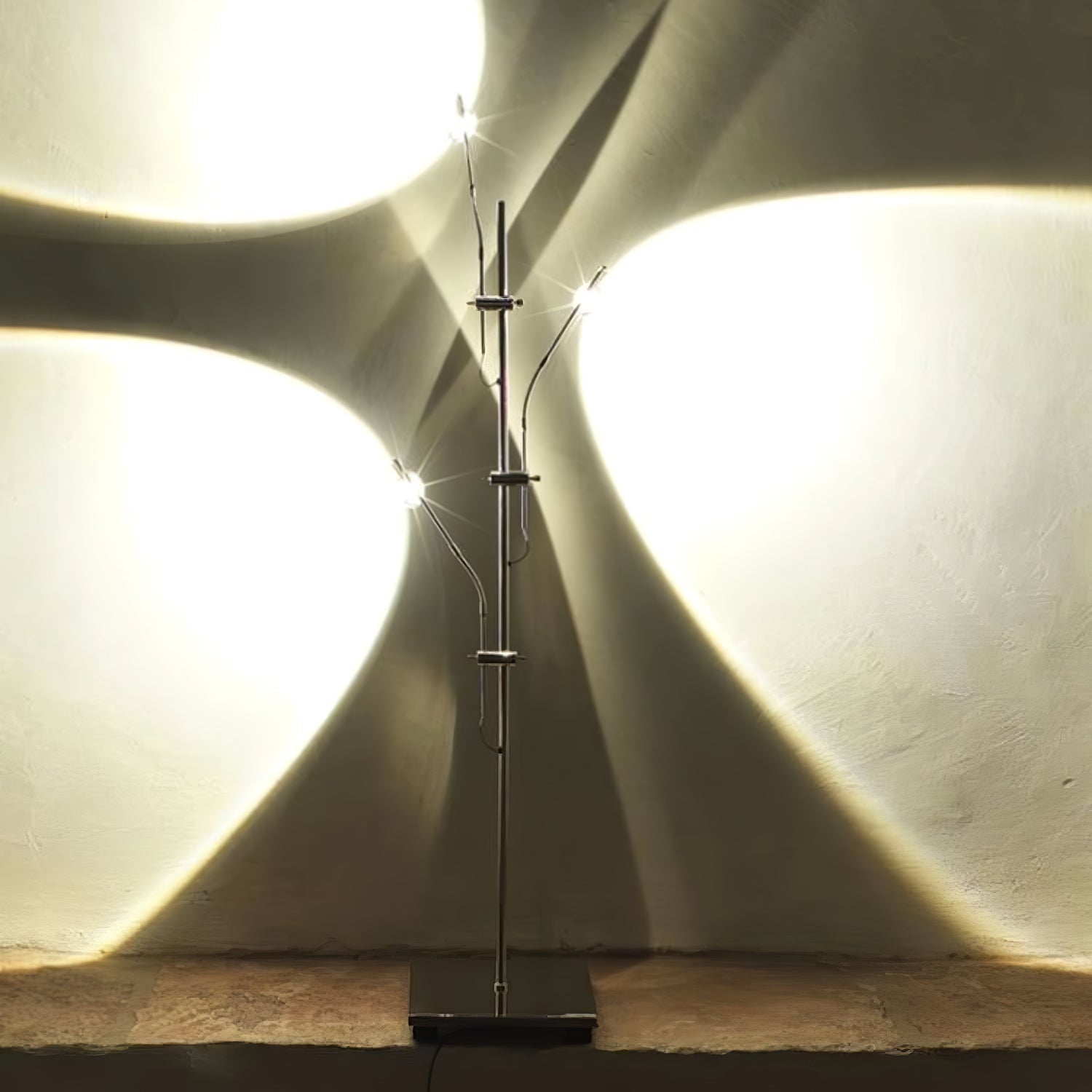 Wa Wa Table Lamp - Blowlighting