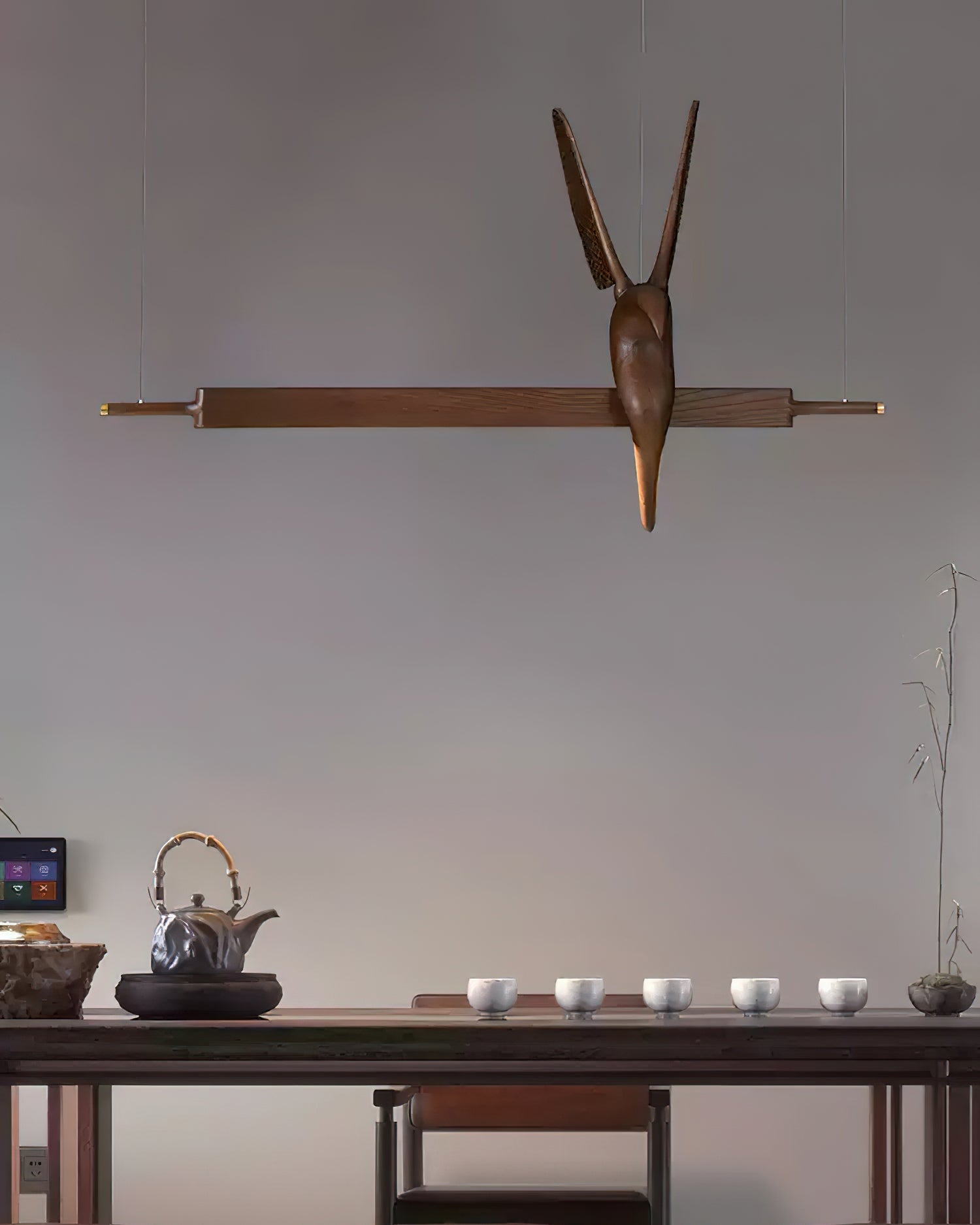Varinisra Sculptural Oak Pendant Light - Blowlighting