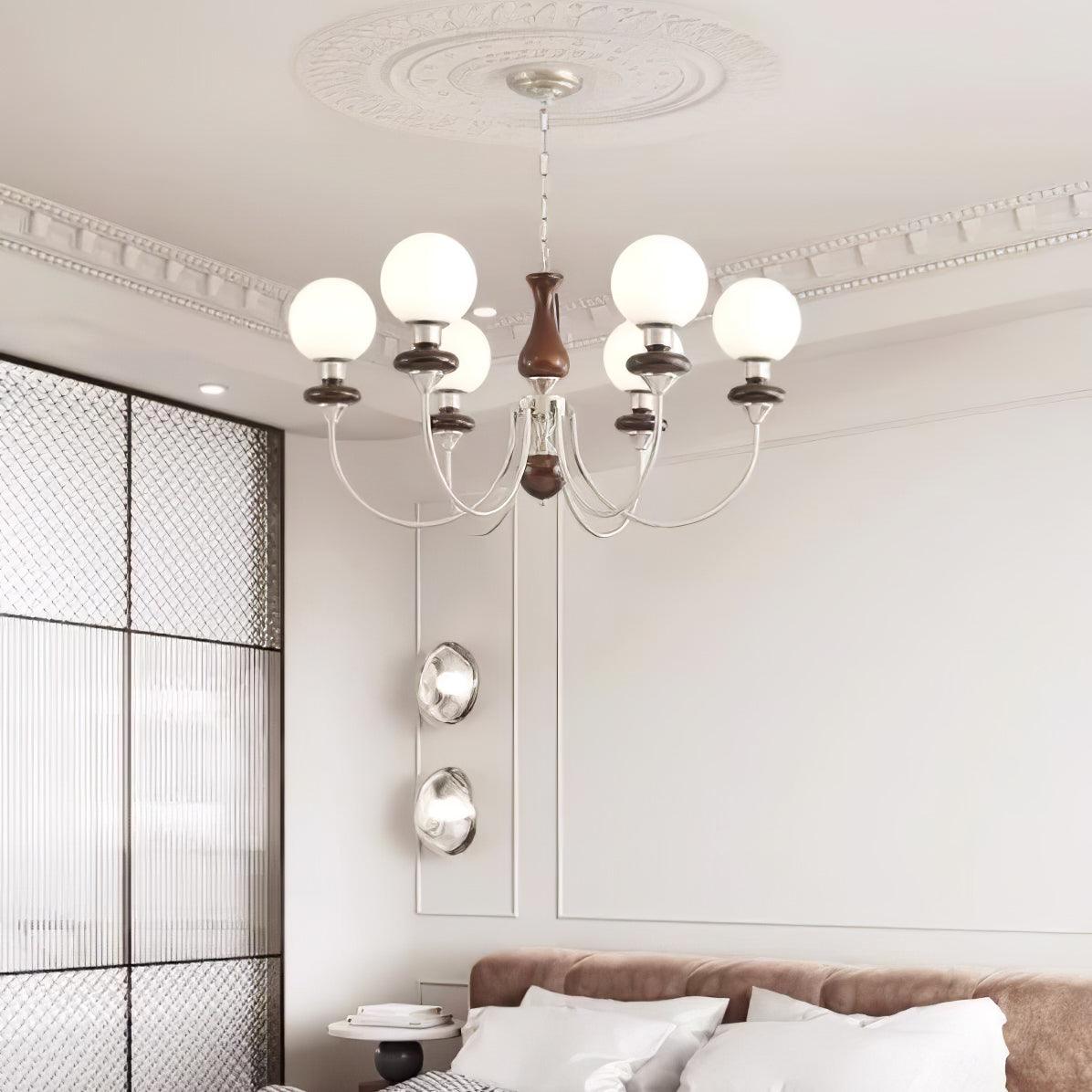 Retro Monique Chandelier - Blowlighting