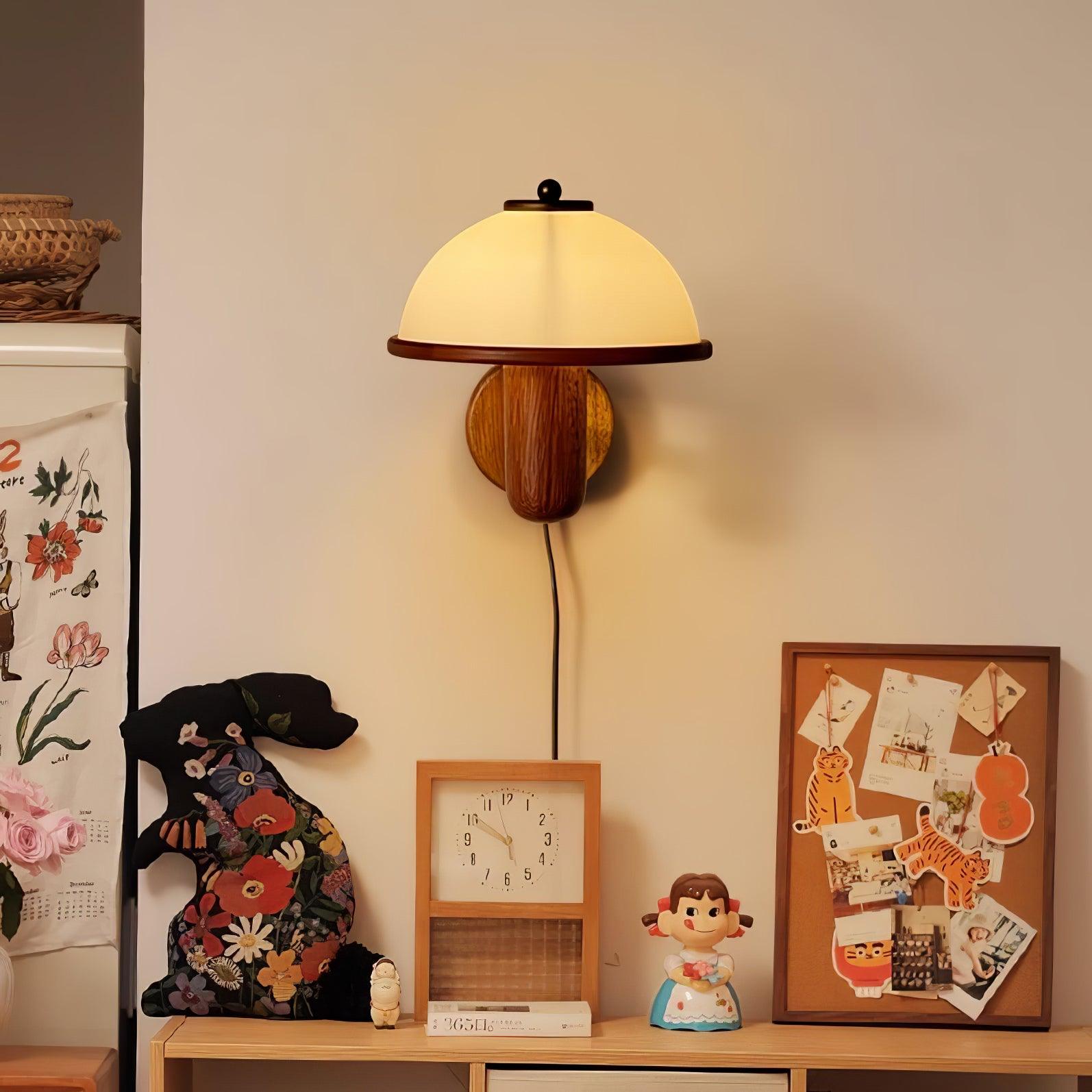 Seren Mushroom Wall Lamp - Blowlighting