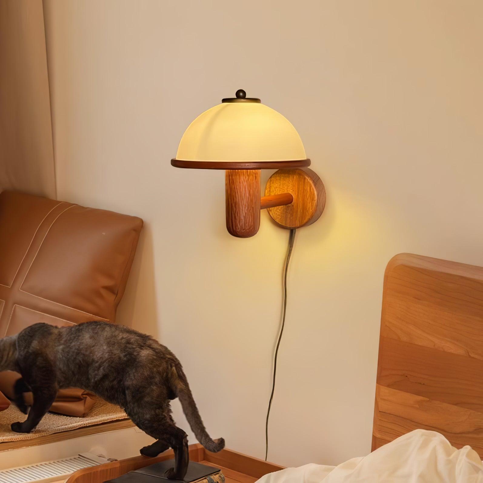 Seren Mushroom Wall Lamp - Blowlighting