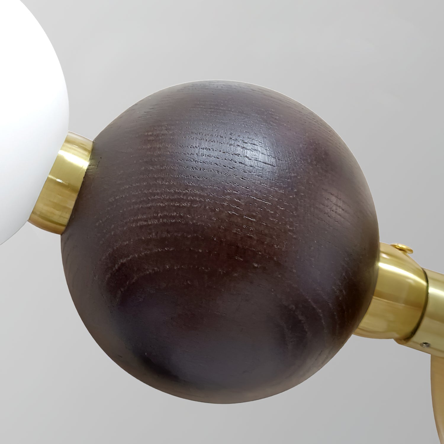 Aurora Chandelier Walnut Bead Necklace - Blowlighting