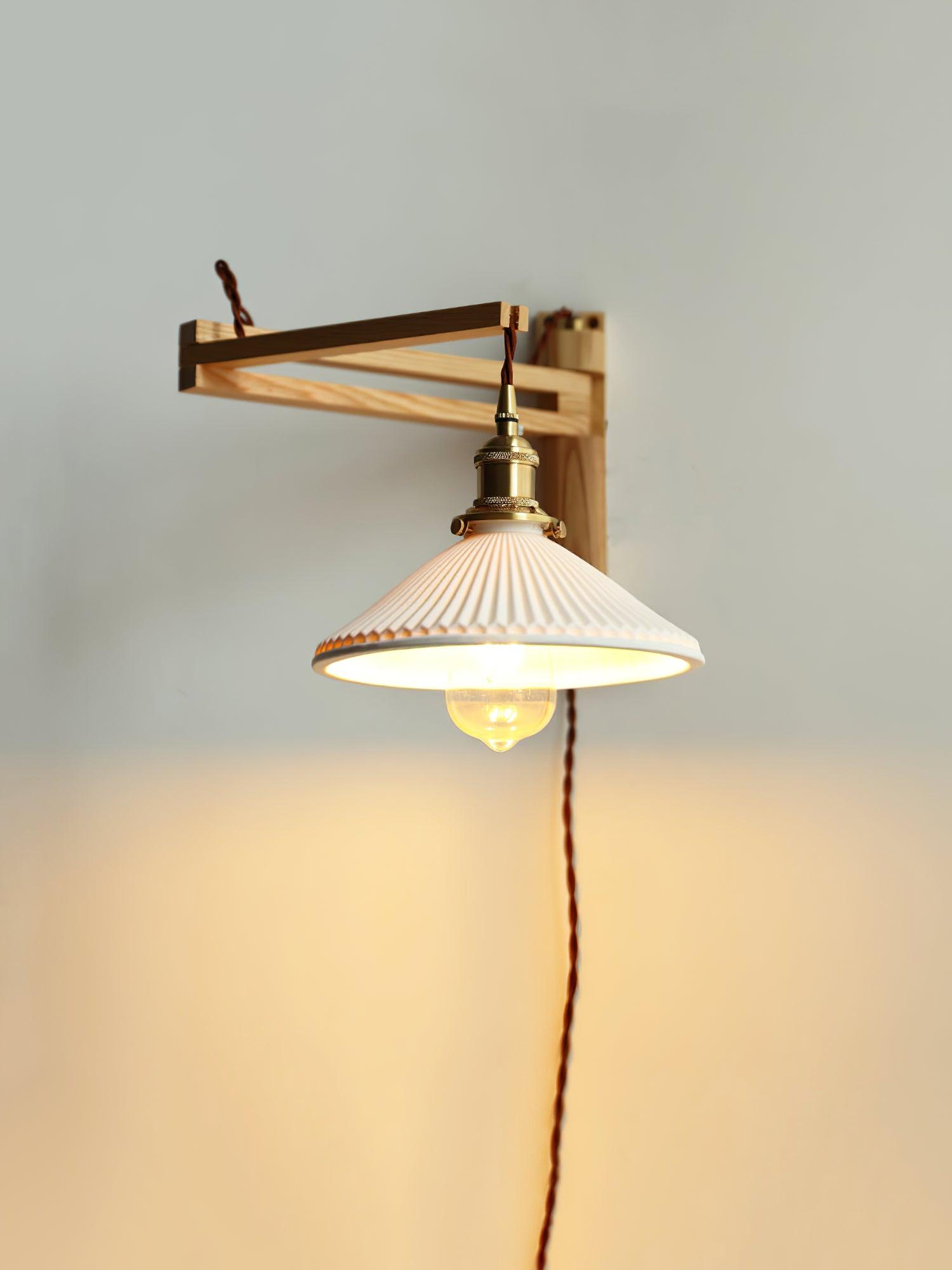 Walnut Telescopic Wall Lamp - Blowlighting