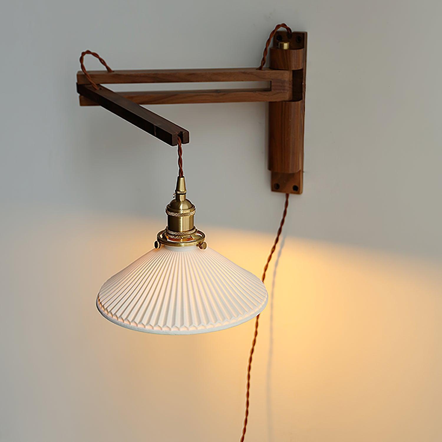 Walnut Telescopic Wall Lamp - Blowlighting