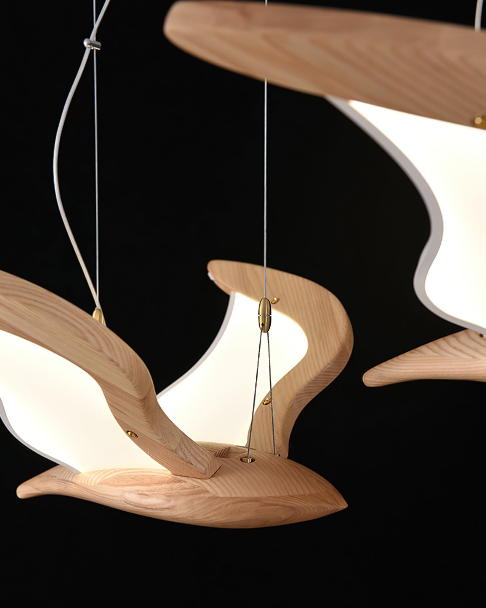 Warbler Chandelier - Blowlighting
