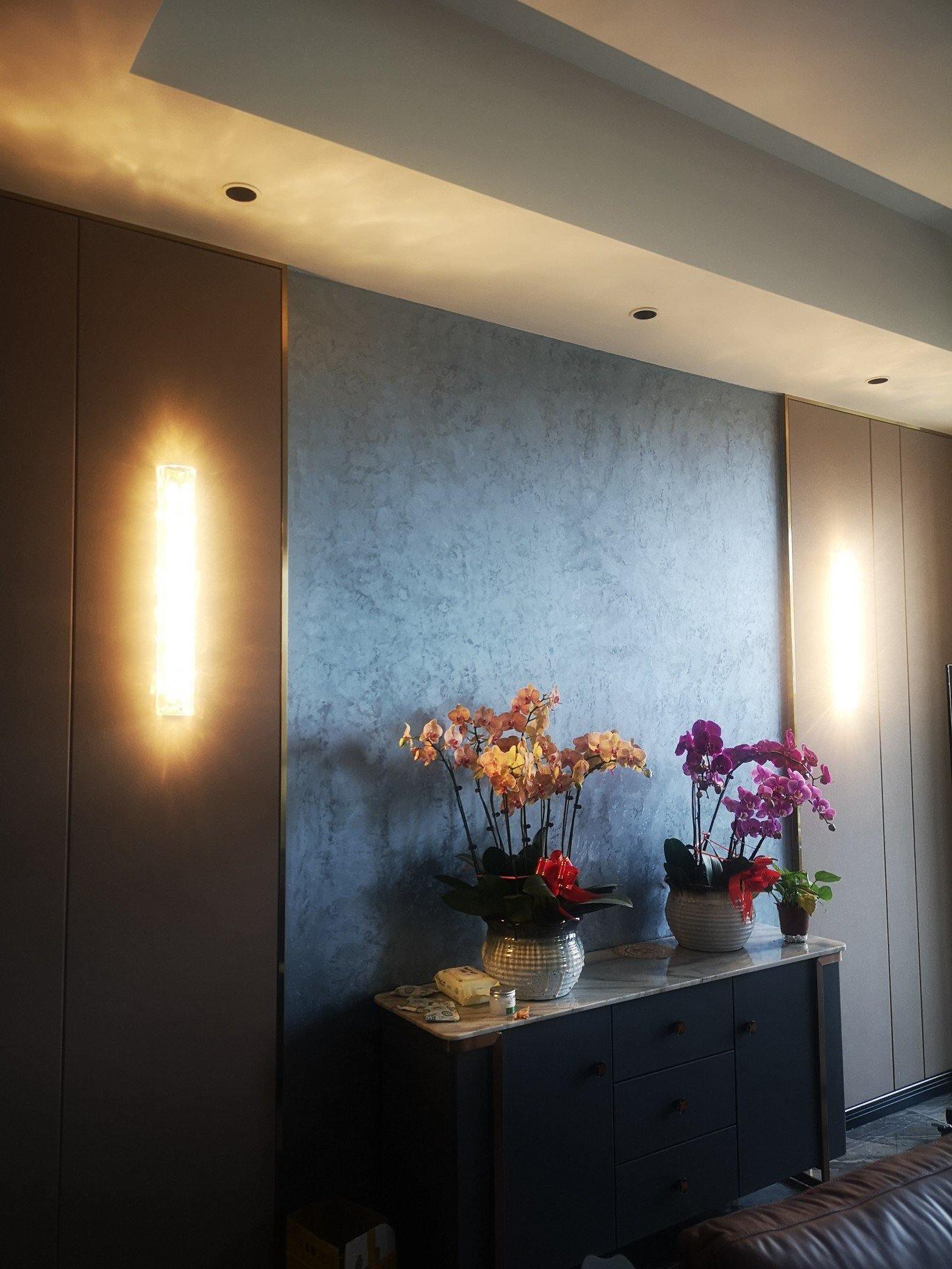Fine Art Sconce - Blowlighting