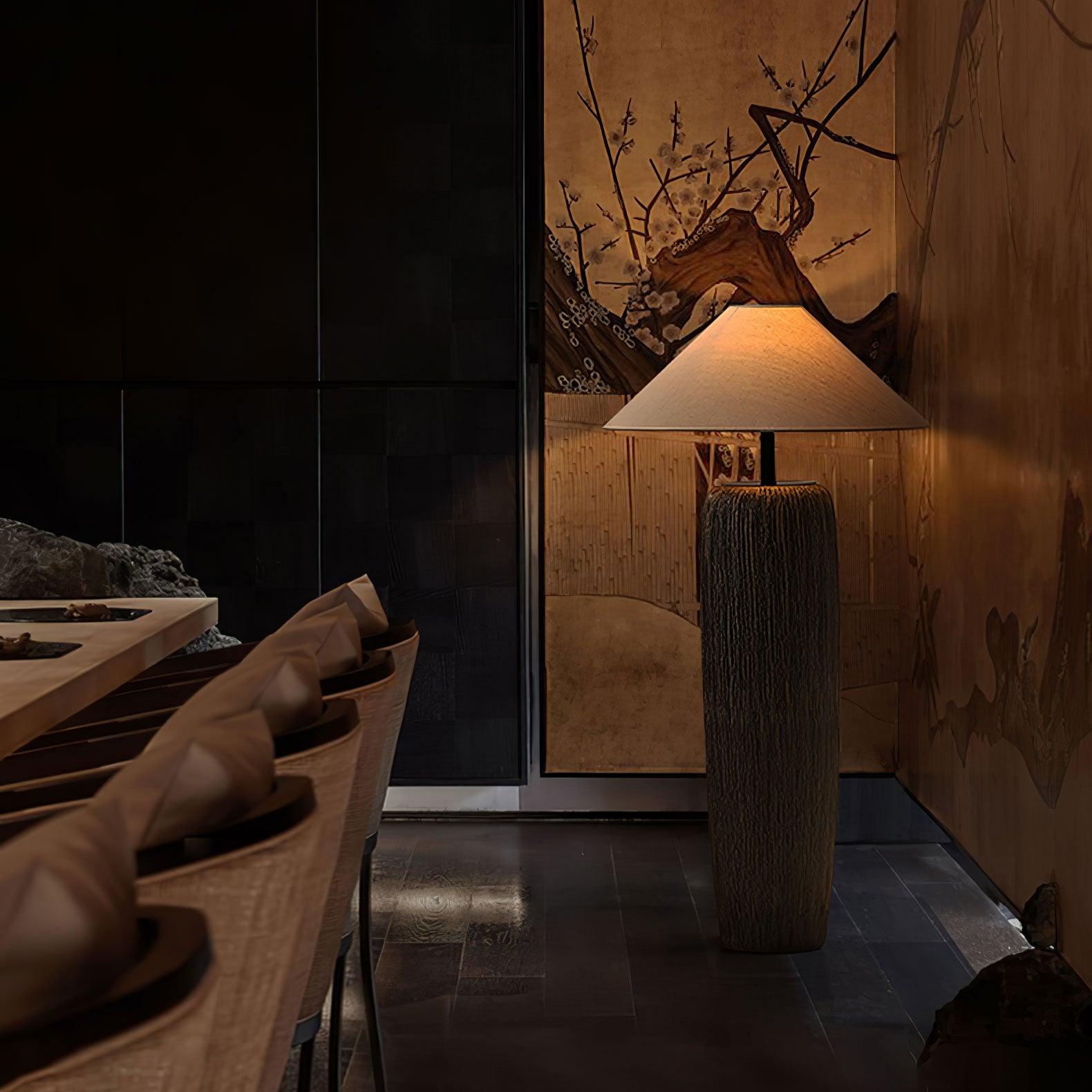 Weathered Wood Grain Floor Lamp - Blowlighting
