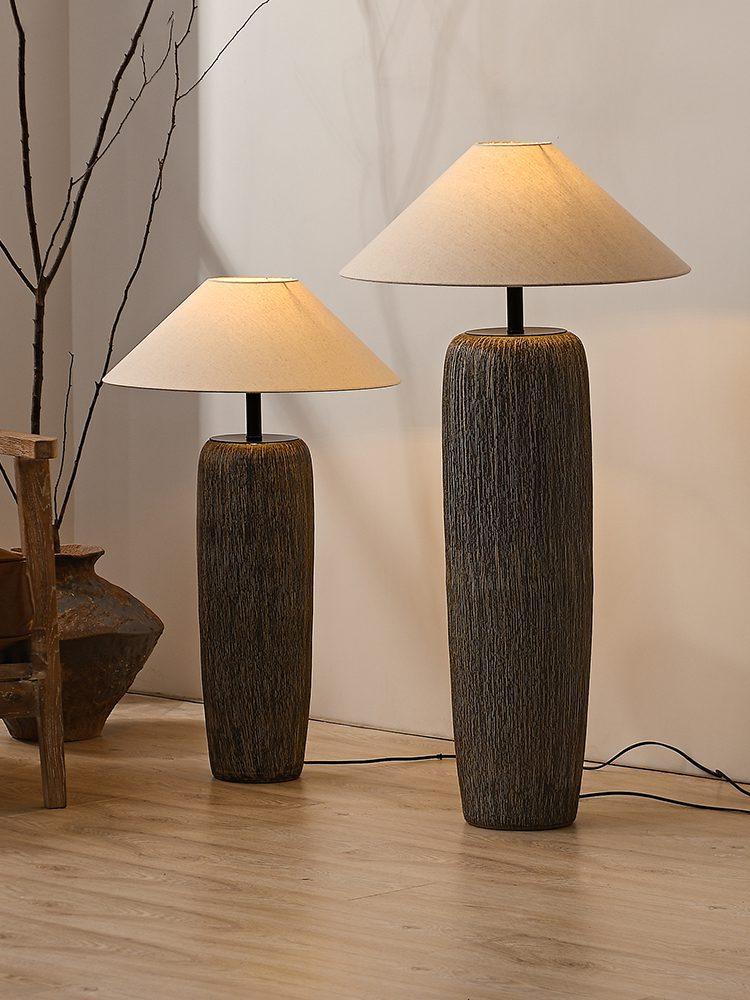 Weathered Wood Grain Floor Lamp - Blowlighting