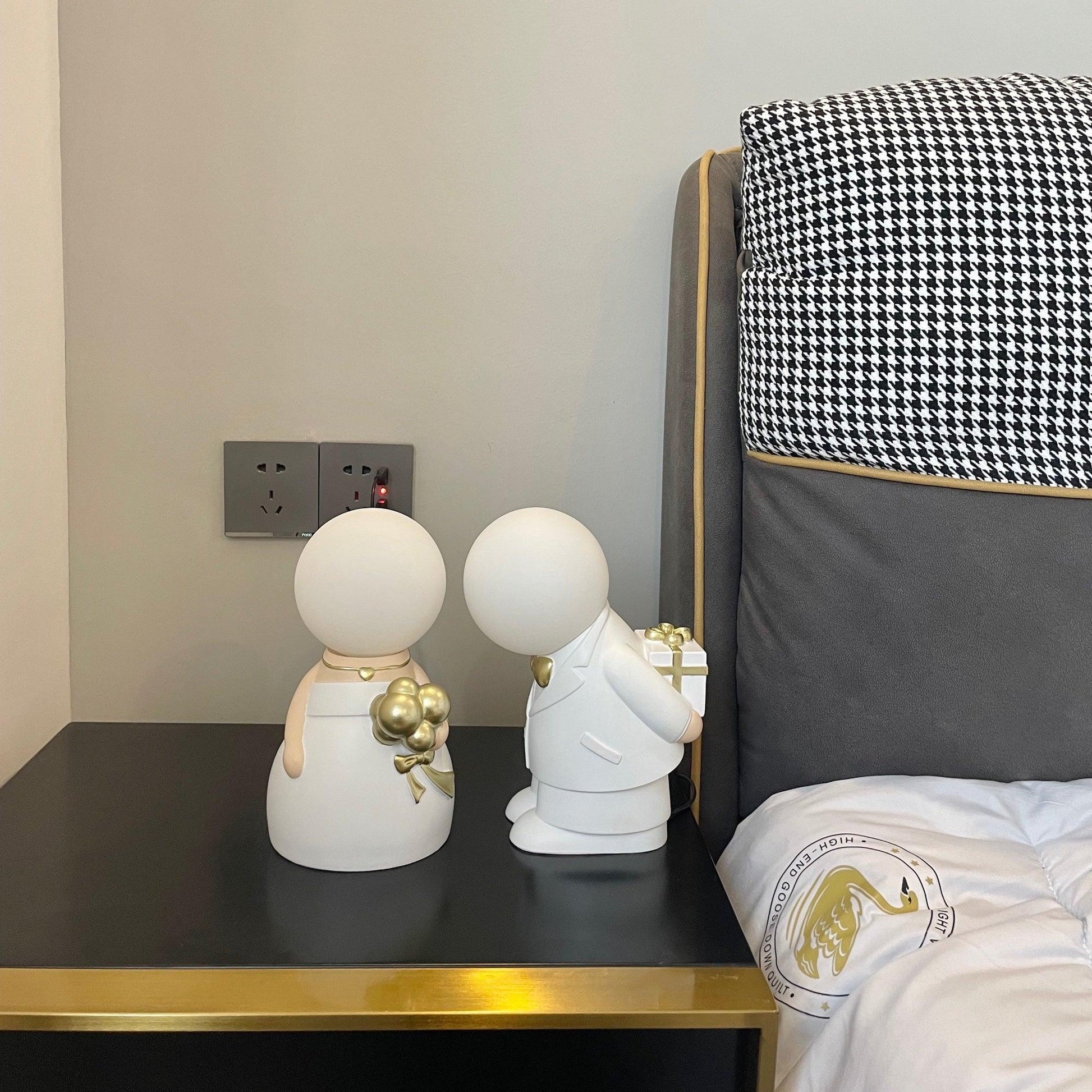 Wedding Decoration Built-in Battery Table Lamp - Blowlighting
