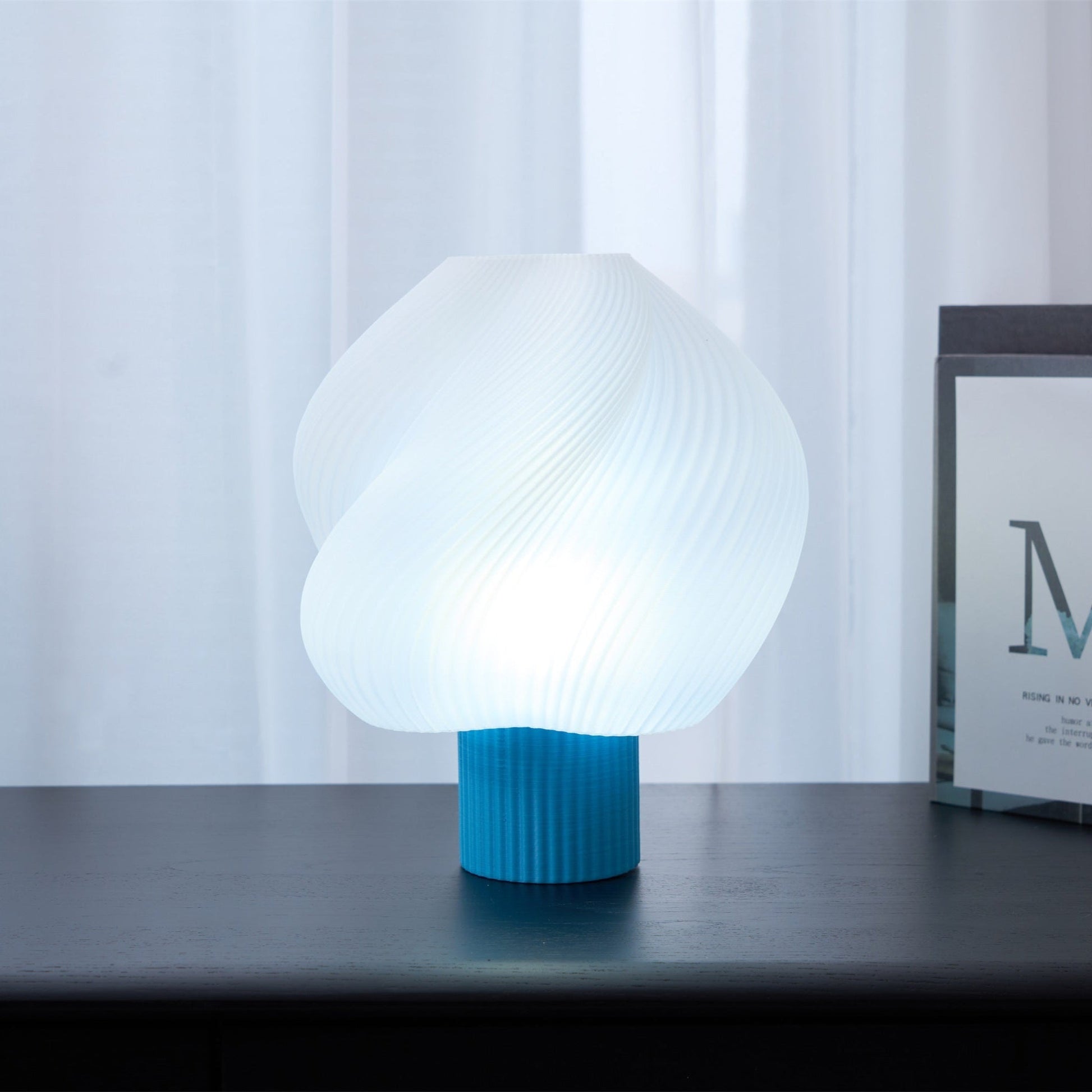 Whirl Pop Table Lamp - Blowlighting