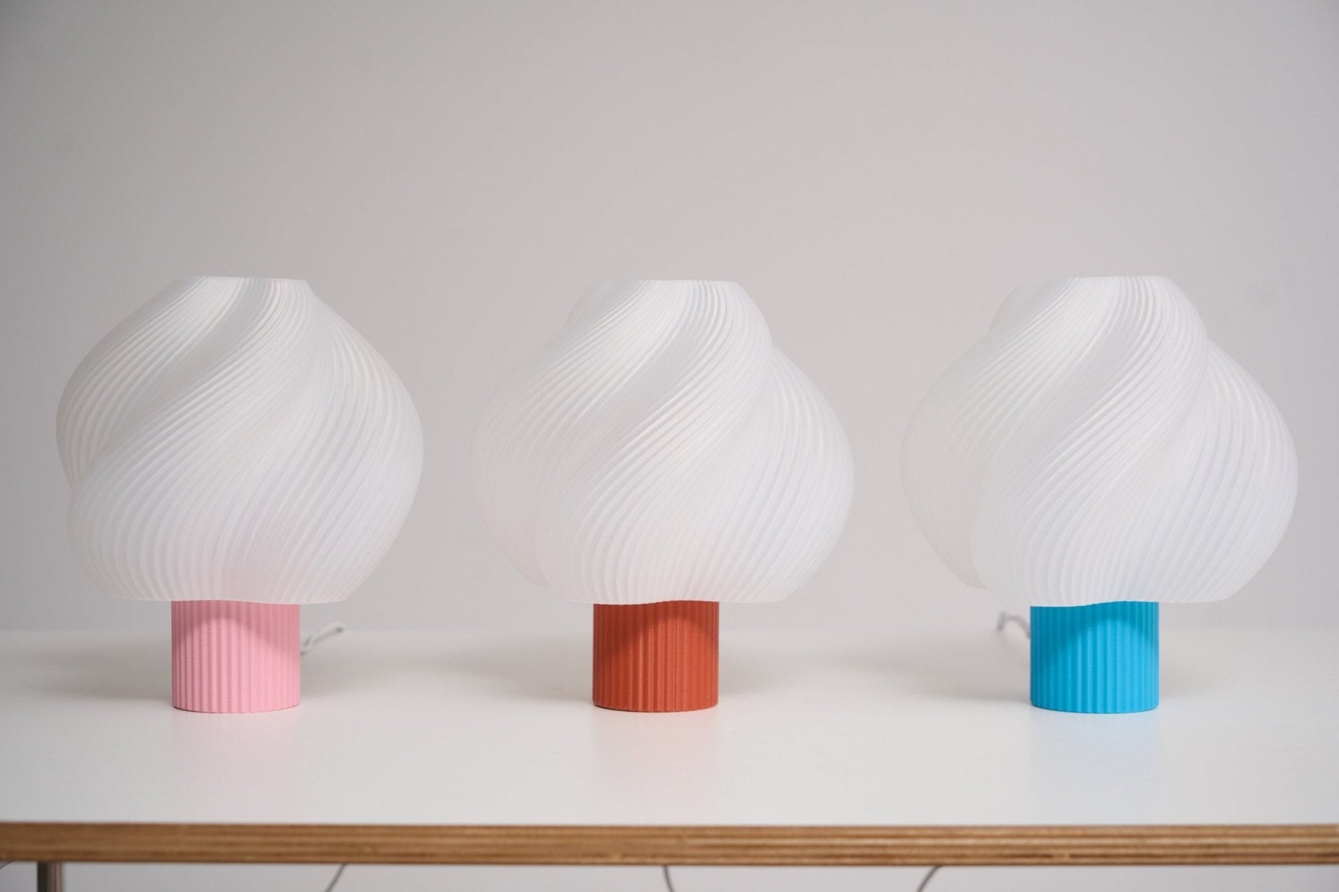 Whirl Pop Table Lamp - Blowlighting