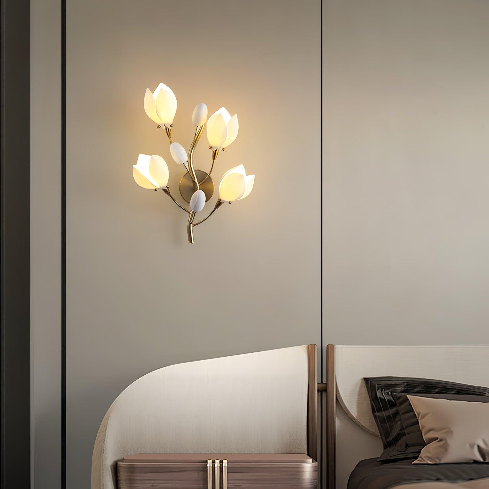 Porcelain Magnolia Wall Lamp - Blowlighting