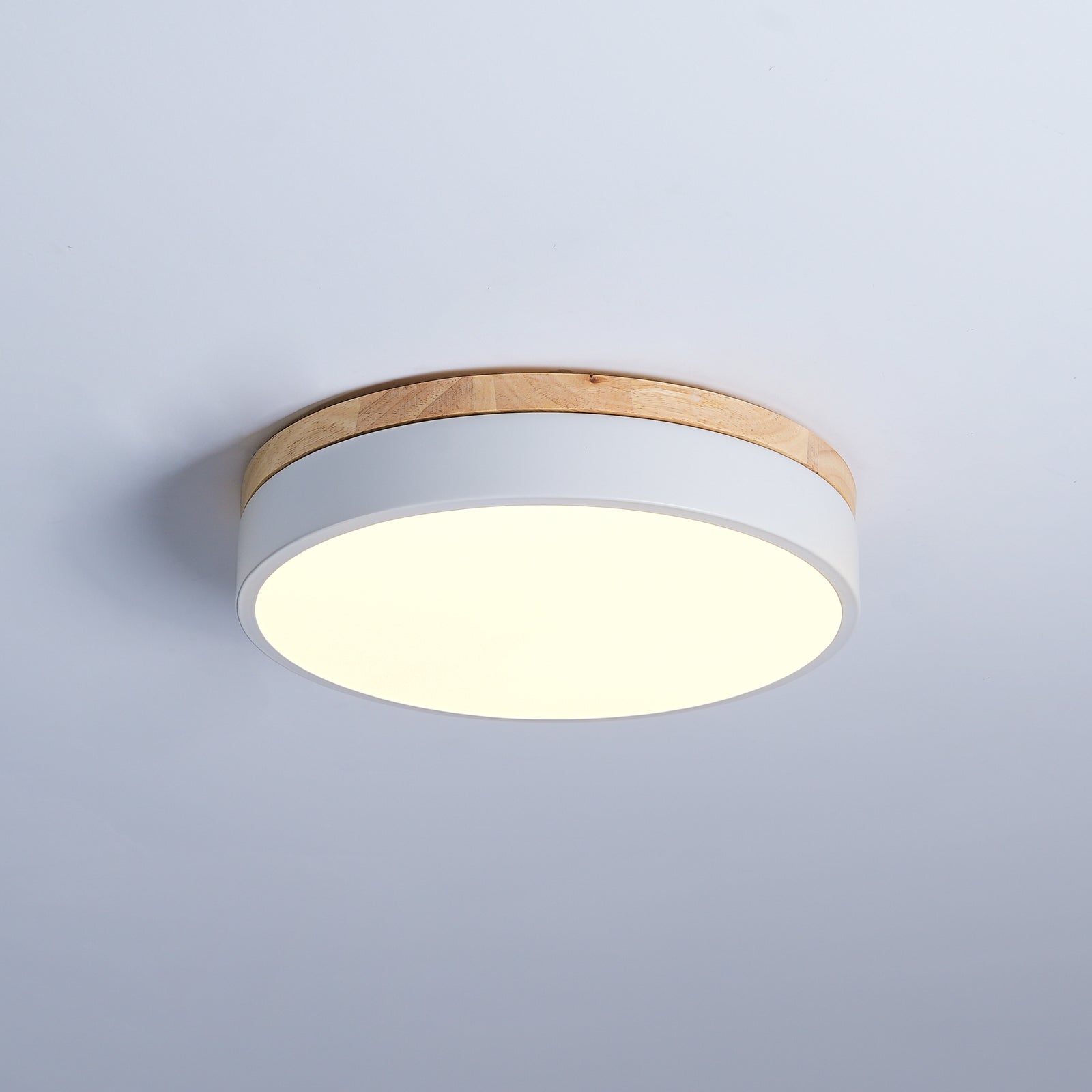 White Round Wooden Ceiling Lamp - Blowlighting