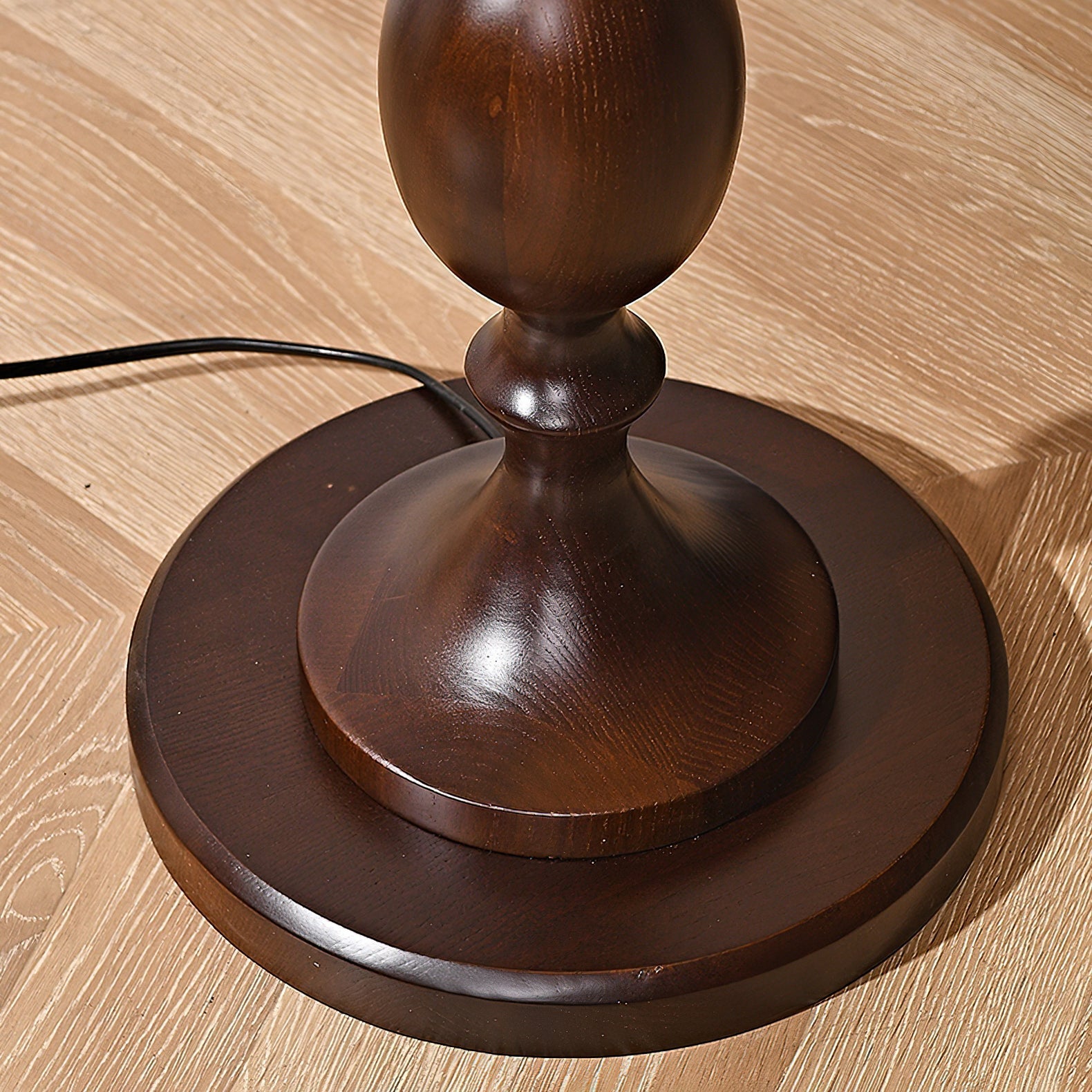 Windsor Vintage Floor Lamp - Blowlighting