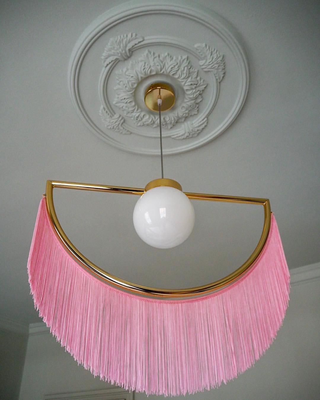 Wink Pendant Lamp - Blowlighting