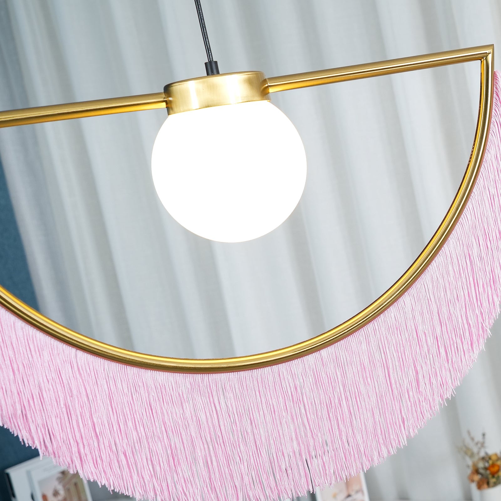 Wink Pendant Lamp - Blowlighting