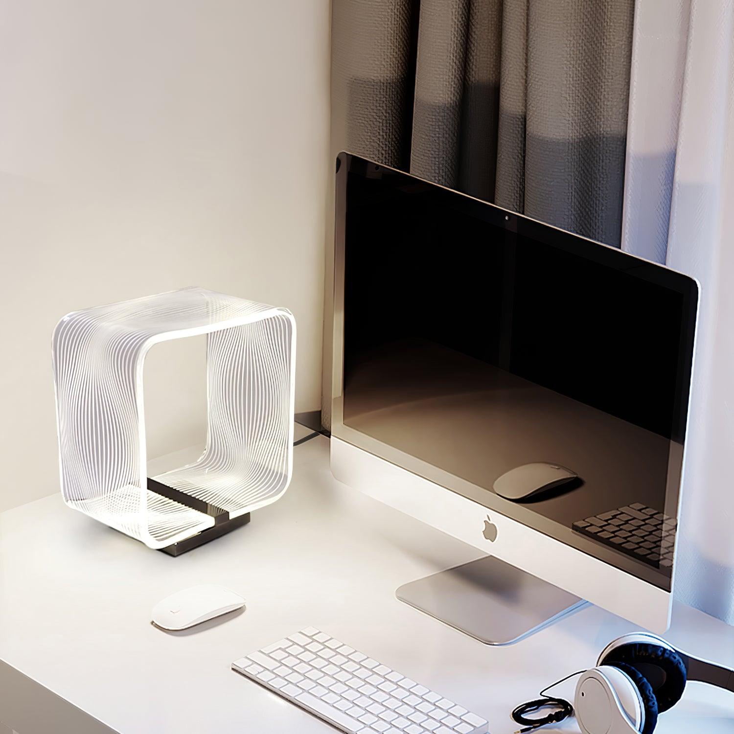 Wire Cube Table Lamp - Blowlighting