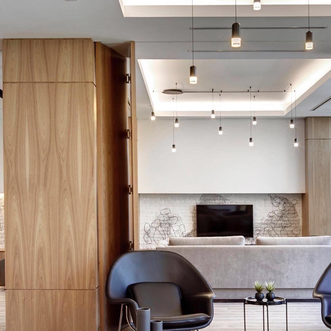 Line Form Pendant light - Blowlighting