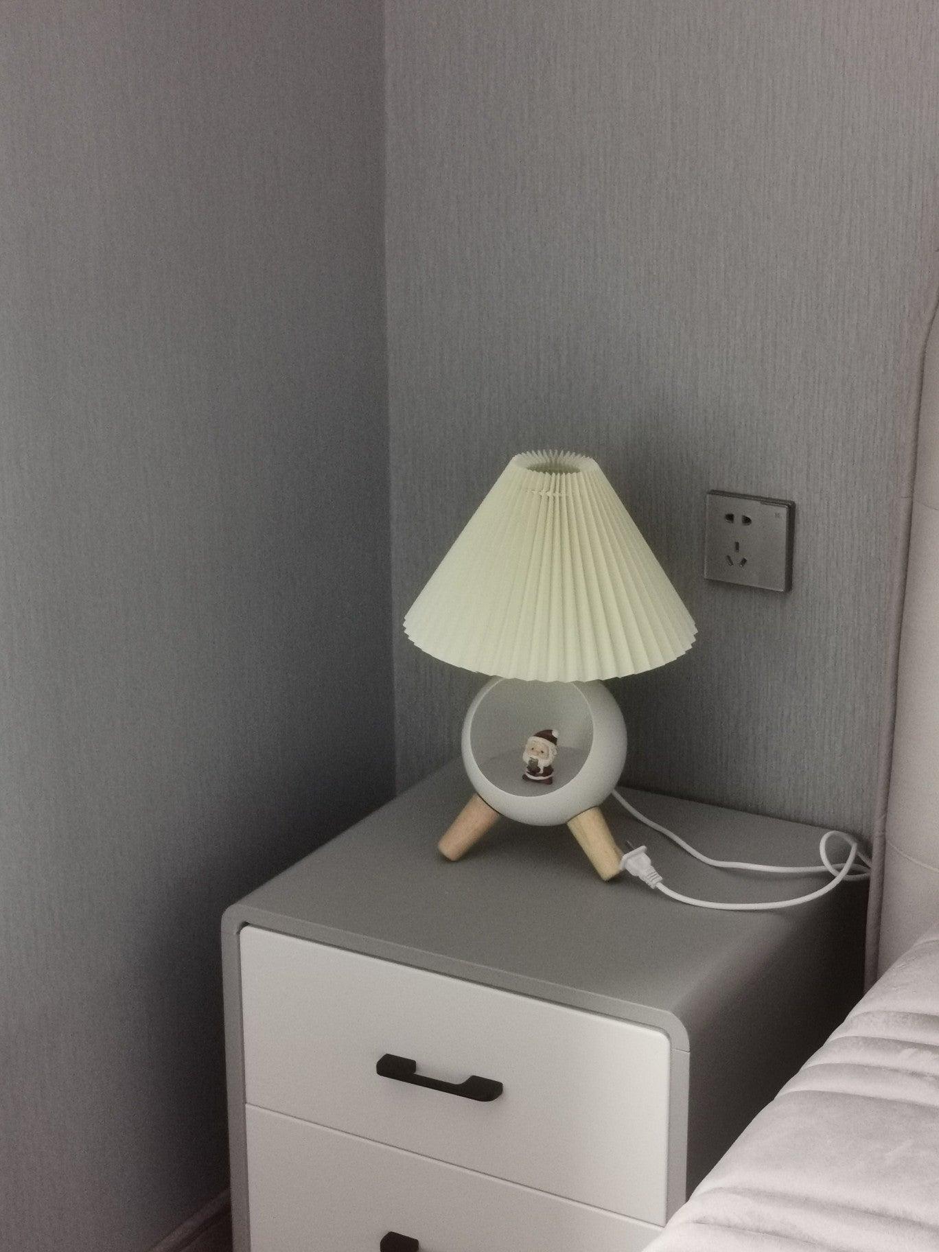 Wood Small Table Lamp - Blowlighting