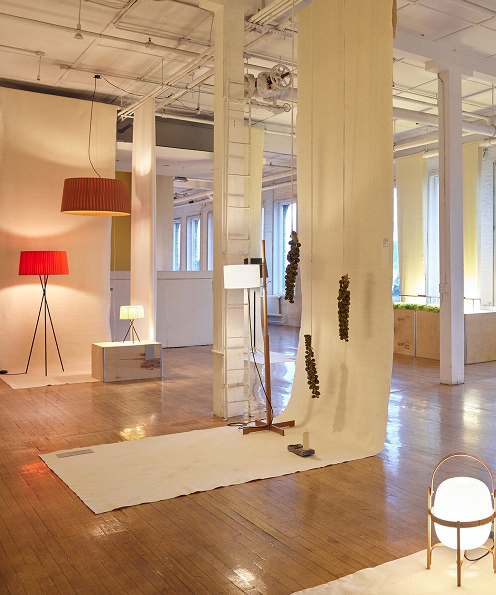 Wood Tmm Floor Lamp - Blowlighting
