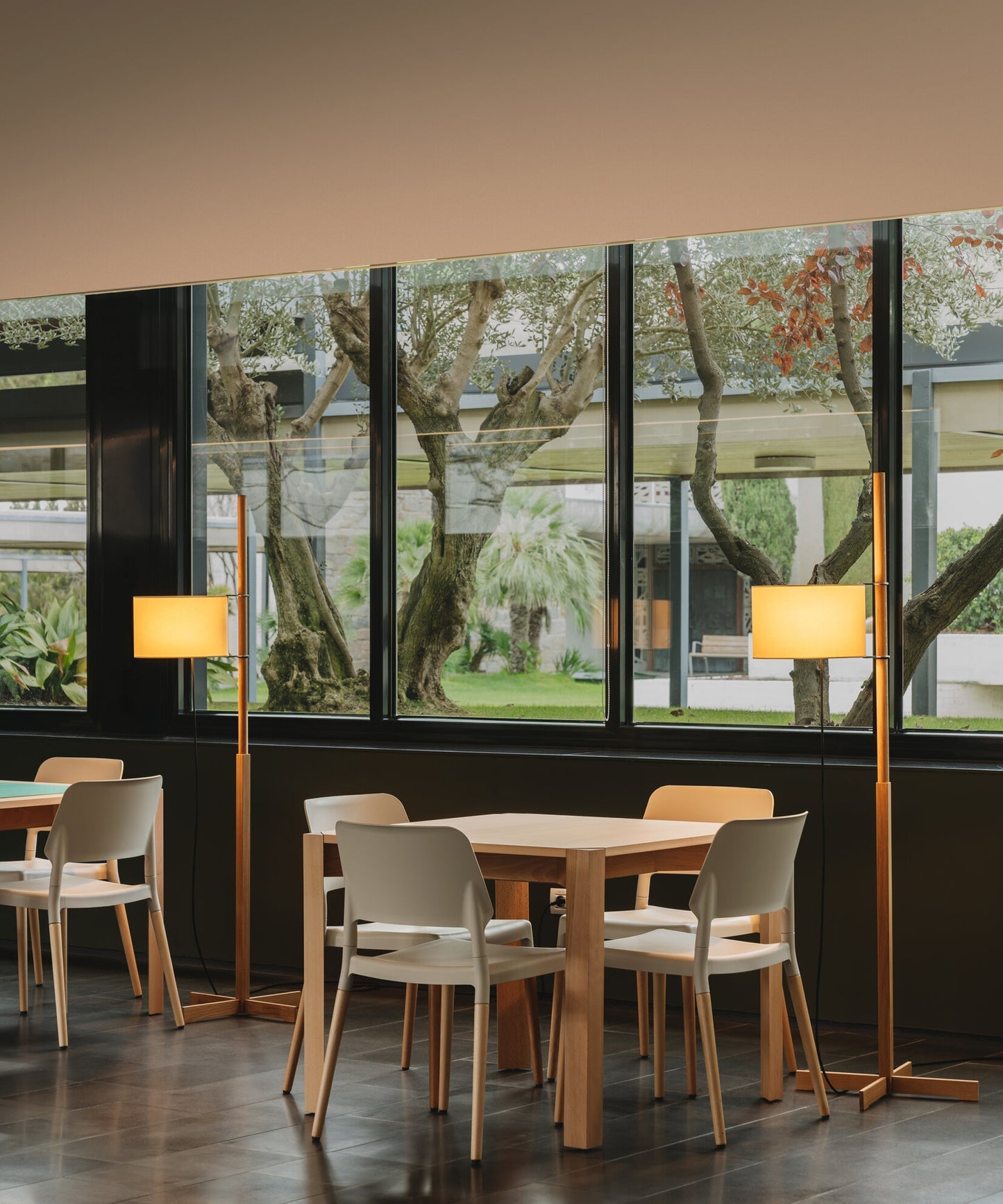 Wood Tmm Floor Lamp - Blowlighting