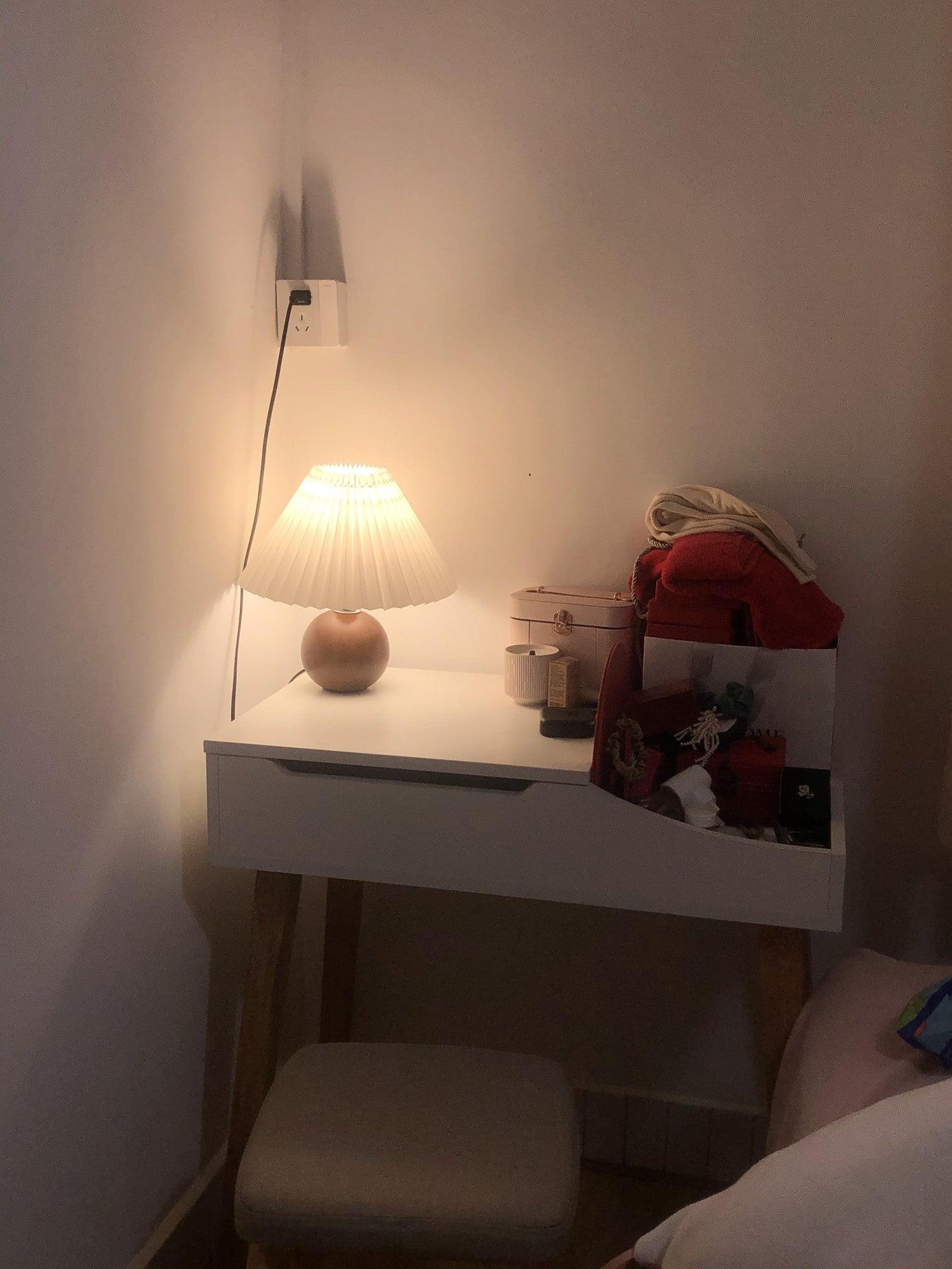 Wooden Pleated Table Lamp - Blowlighting