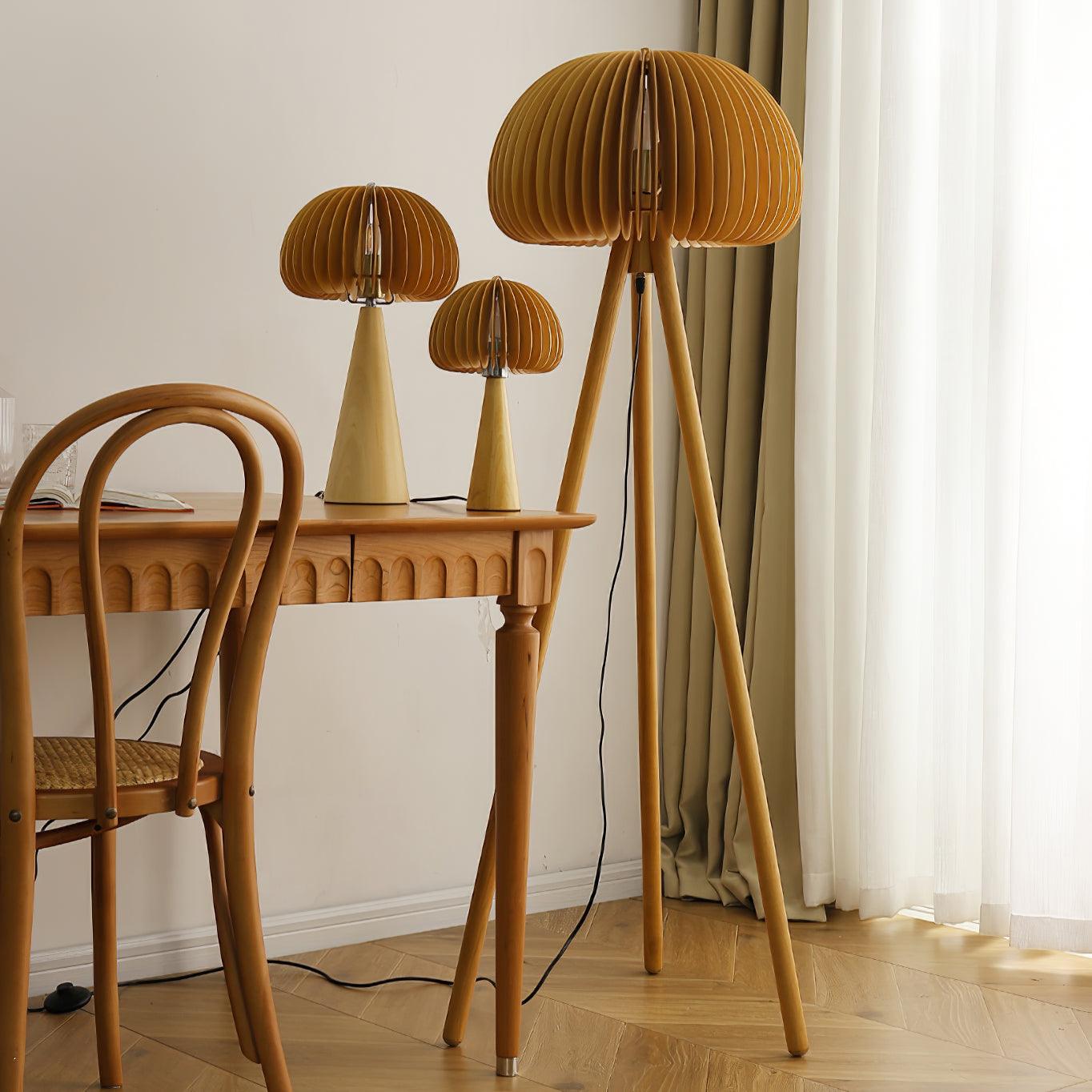 Wooden Pumpkin Floor Lamp - Blowlighting