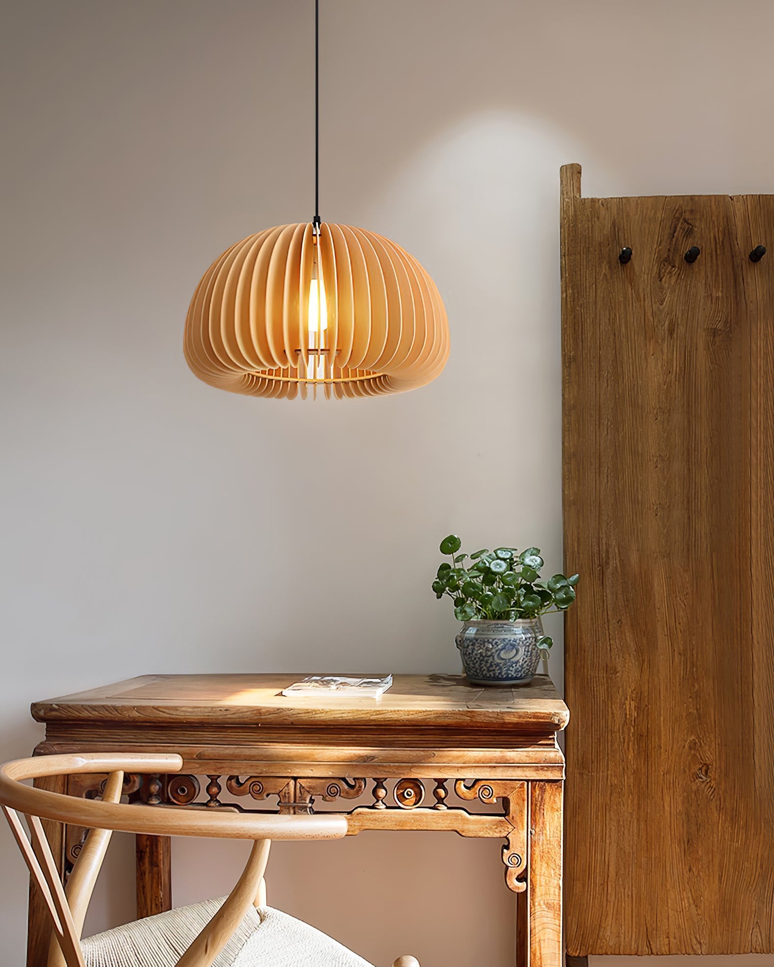 Wooden Pumpkin Pendant Lamp - Blowlighting