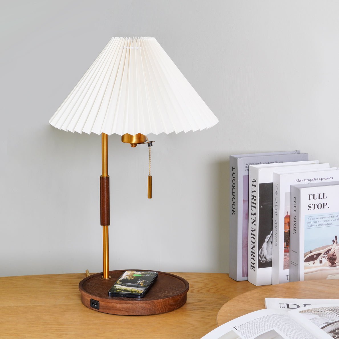 Wooden Retro Table Lamp - Blowlighting