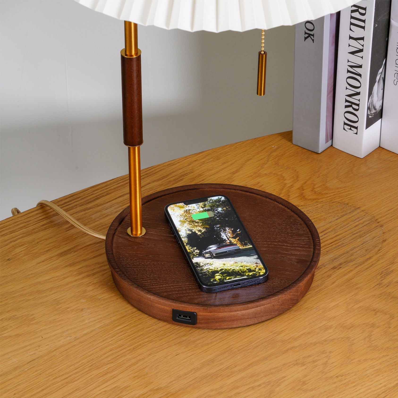 Wooden Retro Table Lamp - Blowlighting