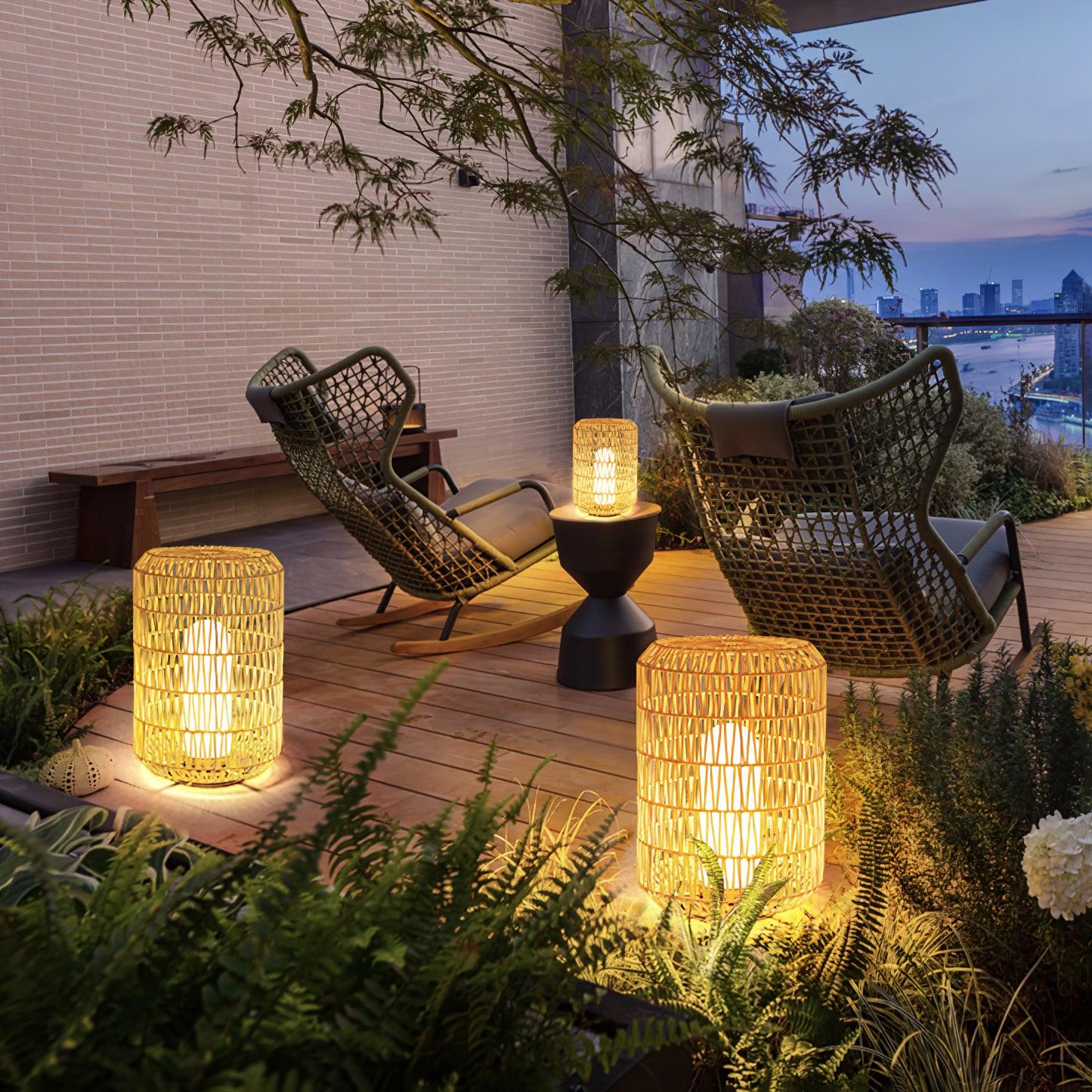 Oliver Vintage Metal Outdoor Lighting - Blowlighting