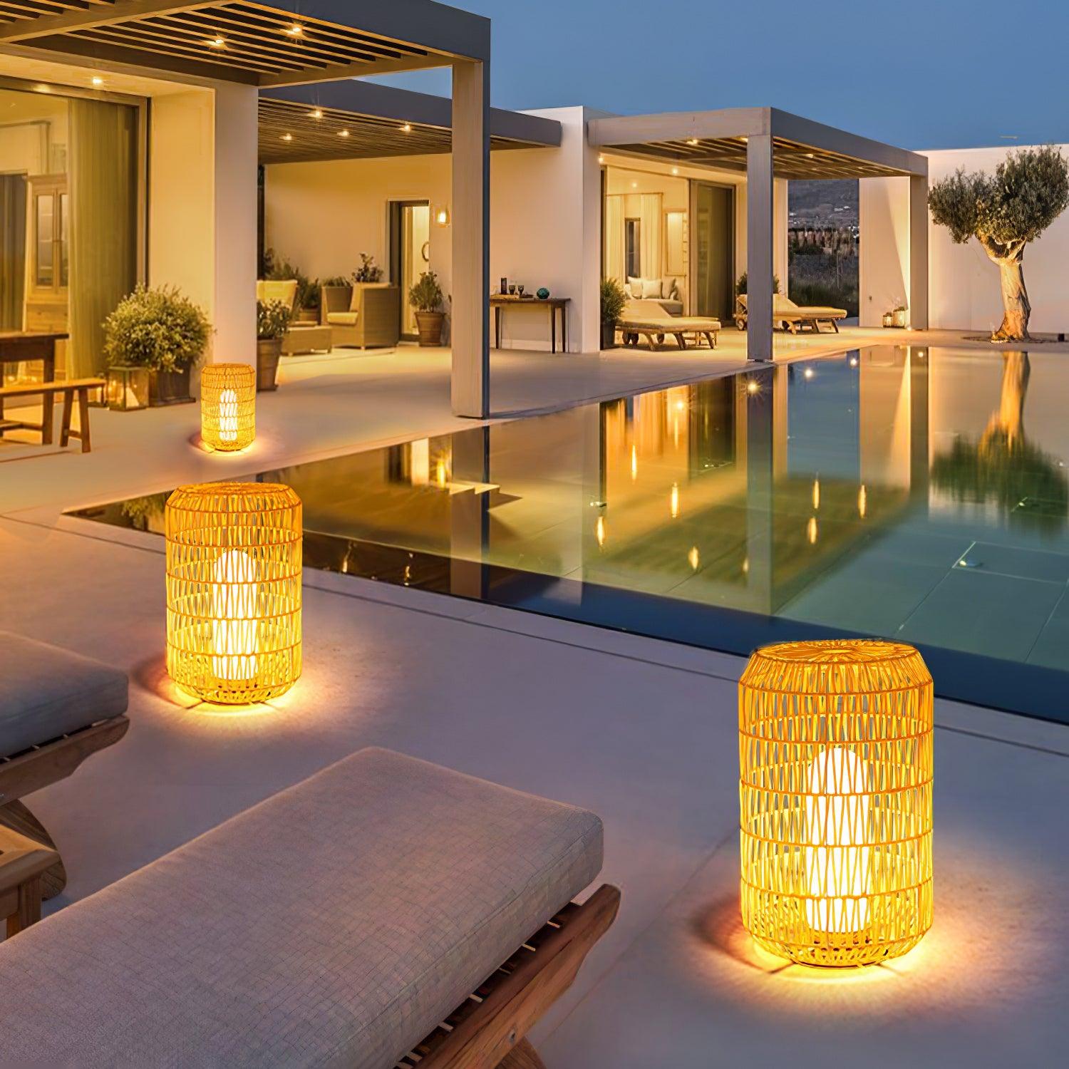 Oliver Vintage Metal Outdoor Lighting - Blowlighting